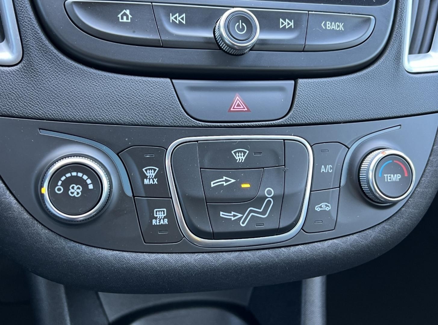 2019 SILVER /Black Cloth Chevrolet Malibu LS (1G1ZC5ST8KF) with an 1.5L 4 Cyl. engine, Automatic transmission, located at 2990 Old Orchard Rd., Jackson, MO, 63755, 37.354214, -89.612106 - 2019 Chevrolet Malibu LS 1-Owner 90xxx miles Front Wheel Drive 1.5L 4 Cyl. Automatic Backup Camera Bluetooth Cruise Power Windows/Locks/Mirrors We have financing available and we accept trades! Fill out a credit application on our website or come by today! If you have any questions, give - Photo#25