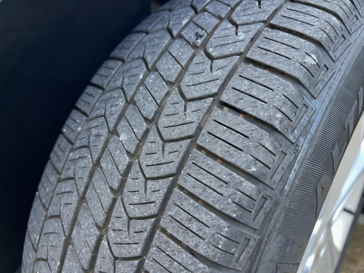 2019 SILVER /Black Cloth Chevrolet Malibu LS (1G1ZC5ST8KF) with an 1.5L 4 Cyl. engine, Automatic transmission, located at 2990 Old Orchard Rd., Jackson, MO, 63755, 37.354214, -89.612106 - 2019 Chevrolet Malibu LS 1-Owner 90xxx miles Front Wheel Drive 1.5L 4 Cyl. Automatic Backup Camera Bluetooth Cruise Power Windows/Locks/Mirrors We have financing available and we accept trades! Fill out a credit application on our website or come by today! If you have any questions, give - Photo#34