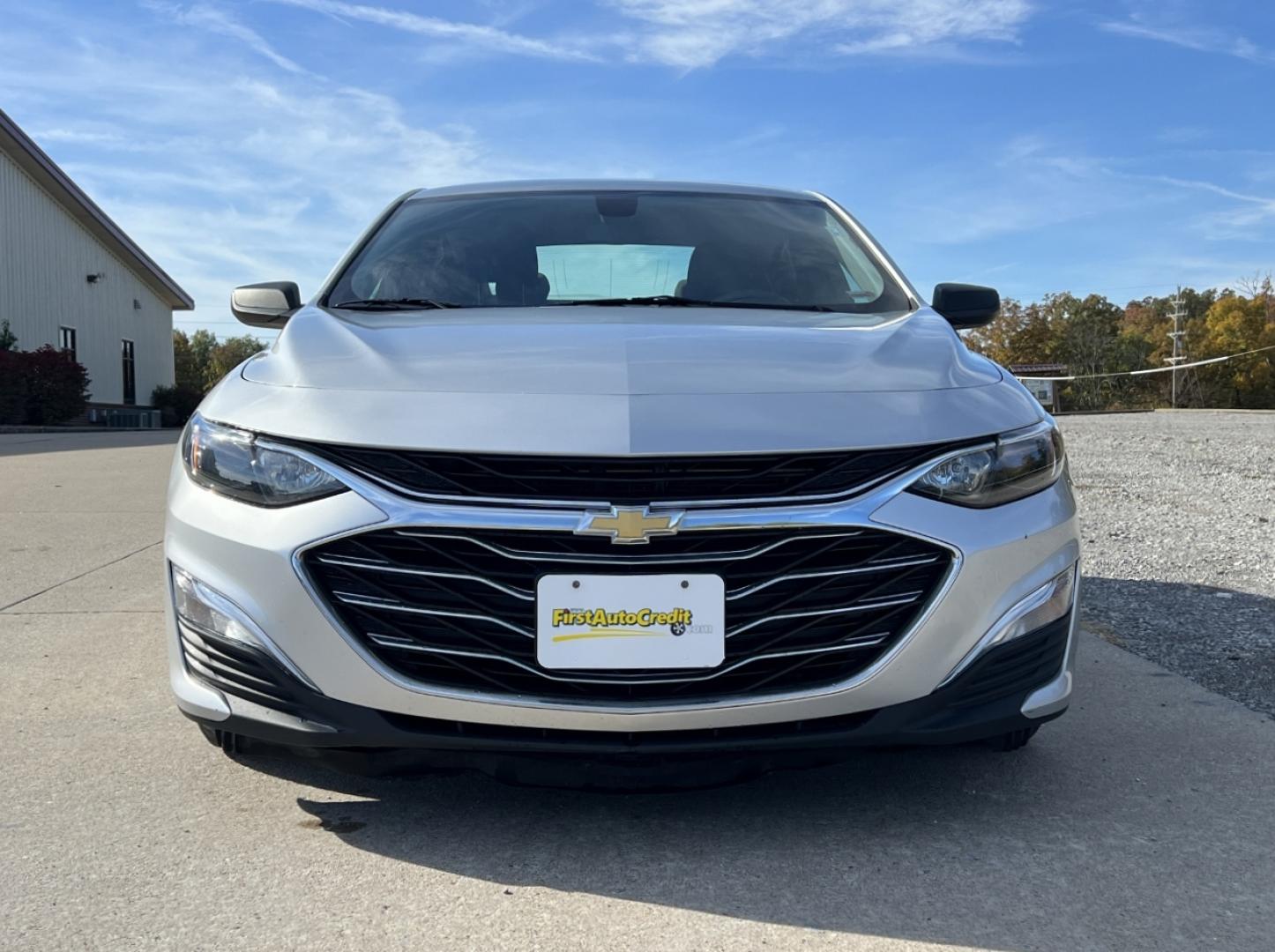 2019 SILVER /Black Cloth Chevrolet Malibu LS (1G1ZC5ST8KF) with an 1.5L 4 Cyl. engine, Automatic transmission, located at 2990 Old Orchard Rd., Jackson, MO, 63755, 37.354214, -89.612106 - 2019 Chevrolet Malibu LS 1-Owner 90xxx miles Front Wheel Drive 1.5L 4 Cyl. Automatic Backup Camera Bluetooth Cruise Power Windows/Locks/Mirrors We have financing available and we accept trades! Fill out a credit application on our website or come by today! If you have any questions, give - Photo#9
