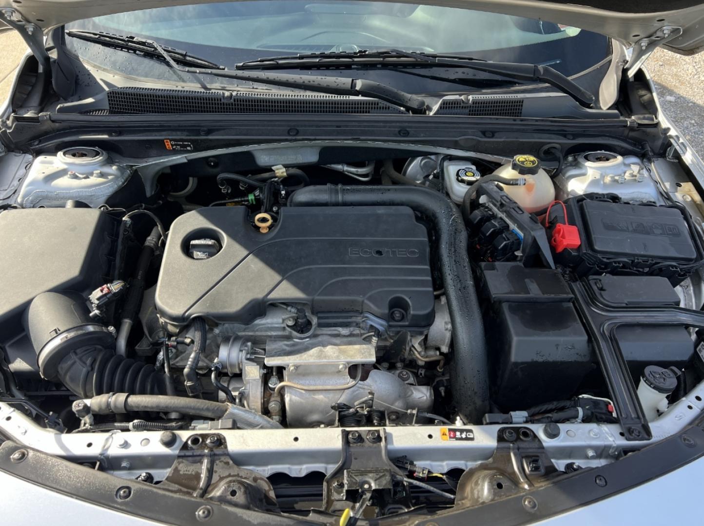 2019 SILVER /Black Cloth Chevrolet Malibu LS (1G1ZC5ST8KF) with an 1.5L 4 Cyl. engine, Automatic transmission, located at 2990 Old Orchard Rd., Jackson, MO, 63755, 37.354214, -89.612106 - 2019 Chevrolet Malibu LS 1-Owner 90xxx miles Front Wheel Drive 1.5L 4 Cyl. Automatic Backup Camera Bluetooth Cruise Power Windows/Locks/Mirrors We have financing available and we accept trades! Fill out a credit application on our website or come by today! If you have any questions, give - Photo#33