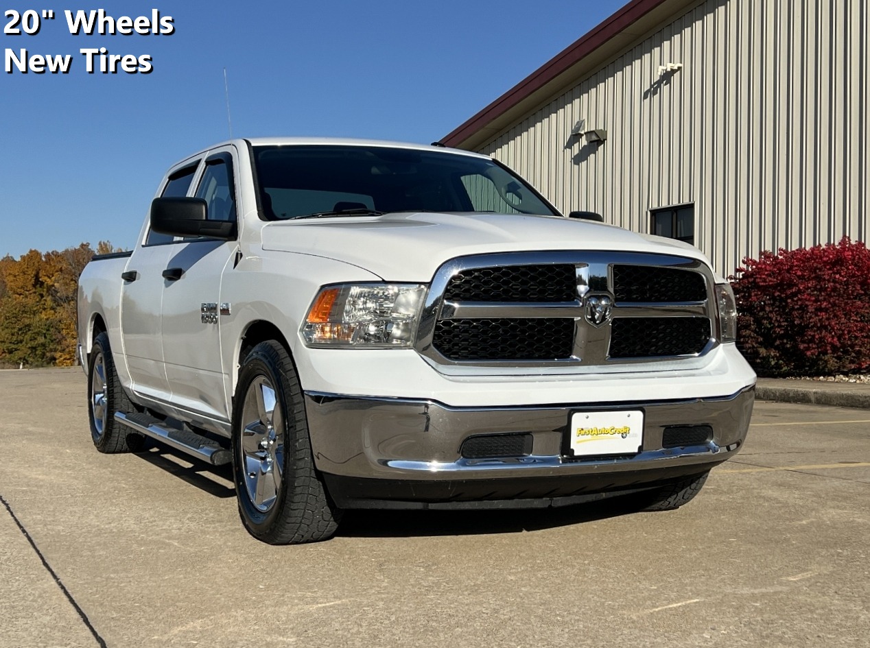 2017 RAM 1500 Tradesman Crew Cab SWB 2WD