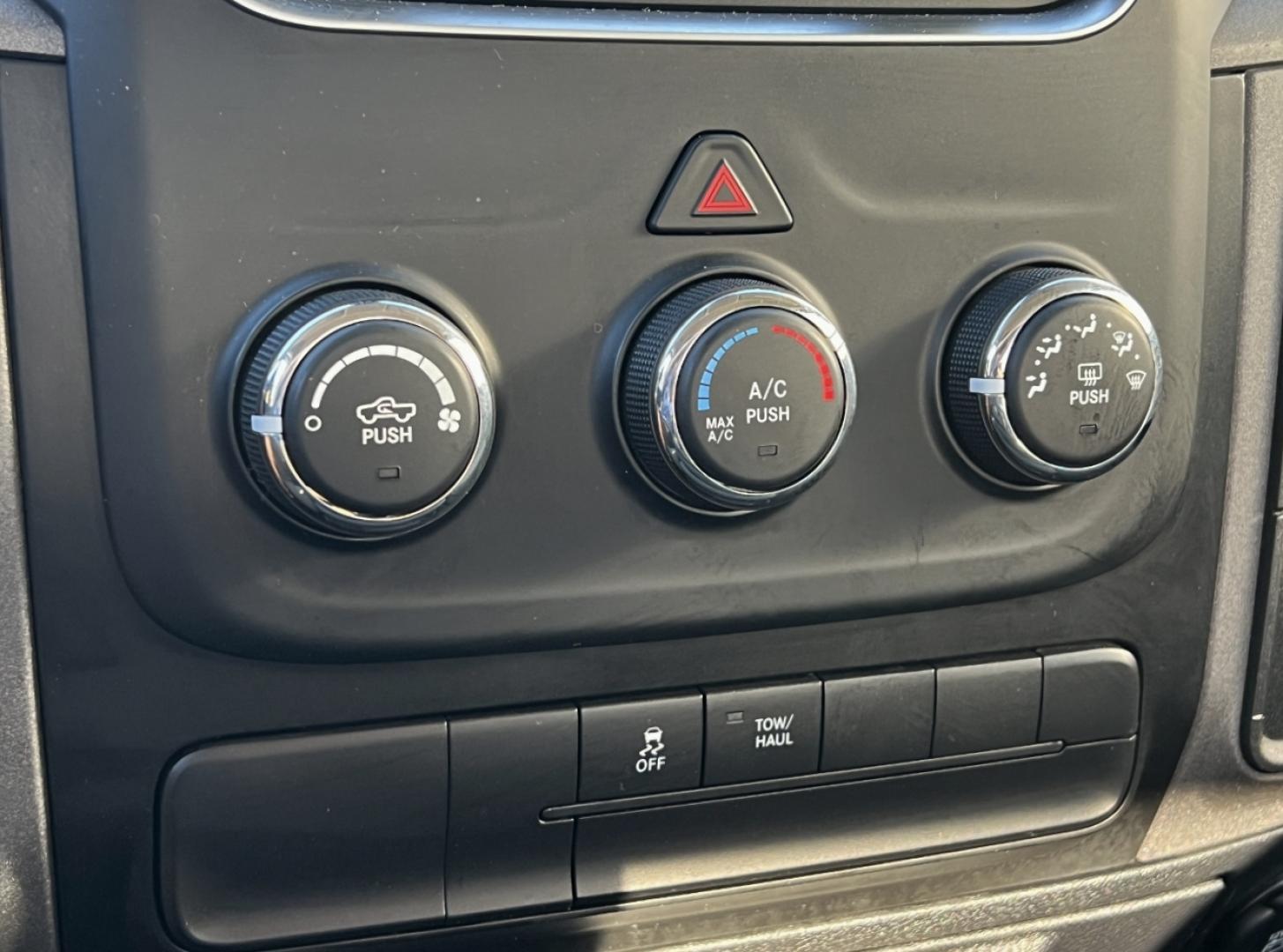 2017 WHITE /Gray Cloth RAM 1500 Tradesman Crew Cab SWB 2WD (3C6RR6KT6HG) with an 5.7L V8 OHV 16V engine, Automatic transmission, located at 2990 Old Orchard Rd., Jackson, MO, 63755, 37.354214, -89.612106 - 2017 Ram 1500 Tradesman 163xxx miles Rear Wheel Drive 5.7L V8 HEMI Automatic New Tires 20" Wheels Bluetooth Cruise Power Windows/Locks/Mirrors We have financing available and we accept trades! Fill out a credit application on our website or come by today! If you have any questions, give u - Photo#22