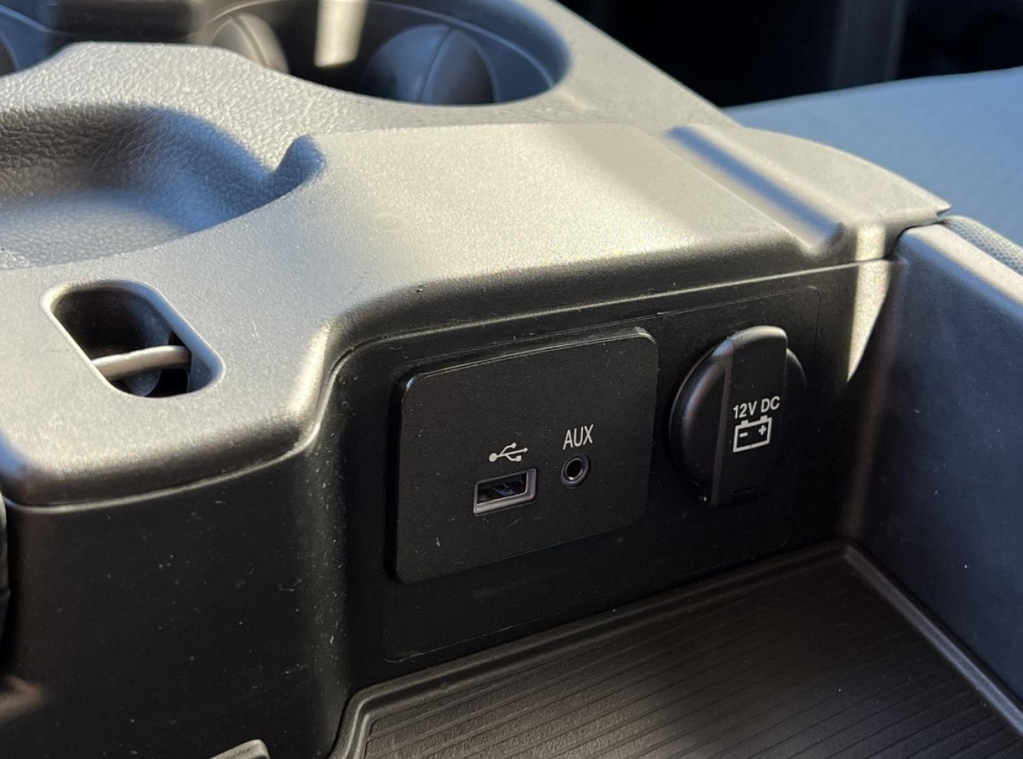 2017 WHITE /Gray Cloth RAM 1500 Tradesman Crew Cab SWB 2WD (3C6RR6KT6HG) with an 5.7L V8 OHV 16V engine, Automatic transmission, located at 2990 Old Orchard Rd., Jackson, MO, 63755, 37.354214, -89.612106 - 2017 Ram 1500 Tradesman 163xxx miles Rear Wheel Drive 5.7L V8 HEMI Automatic New Tires 20" Wheels Bluetooth Cruise Power Windows/Locks/Mirrors We have financing available and we accept trades! Fill out a credit application on our website or come by today! If you have any questions, give u - Photo#23