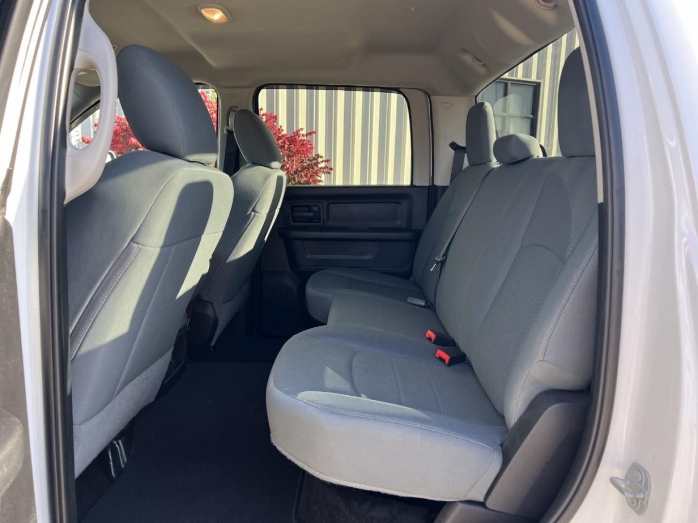 2017 WHITE /Gray Cloth RAM 1500 Tradesman Crew Cab SWB 2WD (3C6RR6KT6HG) with an 5.7L V8 OHV 16V engine, Automatic transmission, located at 2990 Old Orchard Rd., Jackson, MO, 63755, 37.354214, -89.612106 - 2017 Ram 1500 Tradesman 163xxx miles Rear Wheel Drive 5.7L V8 HEMI Automatic New Tires 20" Wheels Bluetooth Cruise Power Windows/Locks/Mirrors We have financing available and we accept trades! Fill out a credit application on our website or come by today! If you have any questions, give u - Photo#13