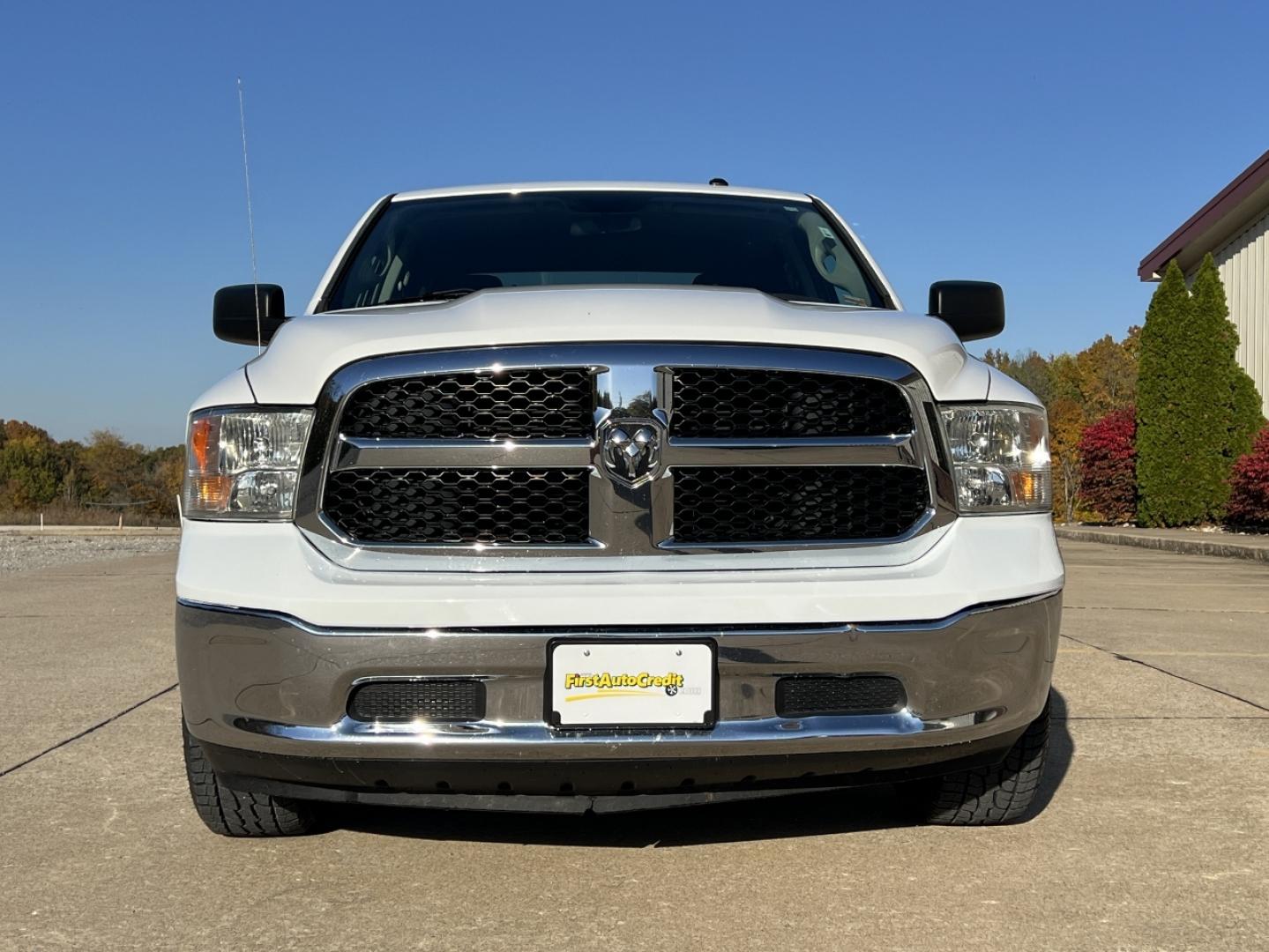 2017 WHITE /Gray Cloth RAM 1500 Tradesman Crew Cab SWB 2WD (3C6RR6KT6HG) with an 5.7L V8 OHV 16V engine, Automatic transmission, located at 2990 Old Orchard Rd., Jackson, MO, 63755, 37.354214, -89.612106 - 2017 Ram 1500 Tradesman 163xxx miles Rear Wheel Drive 5.7L V8 HEMI Automatic New Tires 20" Wheels Bluetooth Cruise Power Windows/Locks/Mirrors We have financing available and we accept trades! Fill out a credit application on our website or come by today! If you have any questions, give u - Photo#8