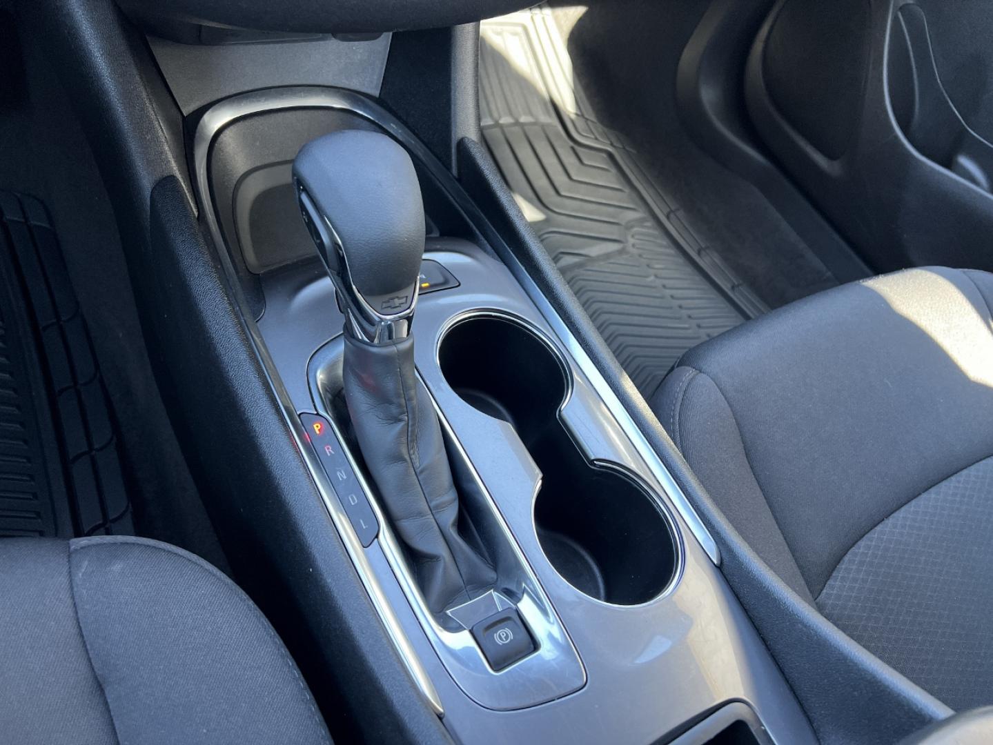 2024 GRAY /Black Cloth Chevrolet Malibu 1LT (1G1ZD5ST3RF) with an 1.5L 4 Cyl. engine, Automatic transmission, located at 2990 Old Orchard Rd., Jackson, MO, 63755, 37.354214, -89.612106 - 2024 Chevrolet Malibu LT 1-Owner 62xxx miles Front Wheel Drive 1.5L 4 Cyl. Automatic Backup Camera Heated Seats Power Driver Seat Bluetooth Remote Start Cruise Power Windows/Locks/Mirrors We have financing available and we accept trades! Fill out a credit application on our website or c - Photo#24