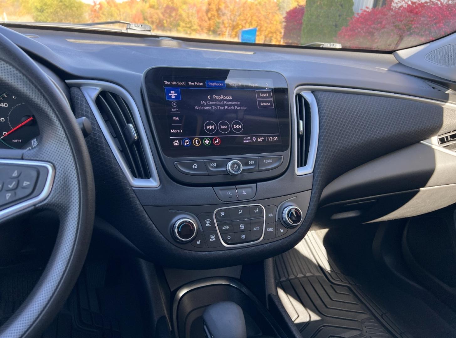 2024 GRAY /Black Cloth Chevrolet Malibu 1LT (1G1ZD5ST3RF) with an 1.5L 4 Cyl. engine, Automatic transmission, located at 2990 Old Orchard Rd., Jackson, MO, 63755, 37.354214, -89.612106 - 2024 Chevrolet Malibu LT 1-Owner 62xxx miles Front Wheel Drive 1.5L 4 Cyl. Automatic Backup Camera Heated Seats Power Driver Seat Bluetooth Remote Start Cruise Power Windows/Locks/Mirrors We have financing available and we accept trades! Fill out a credit application on our website or c - Photo#25