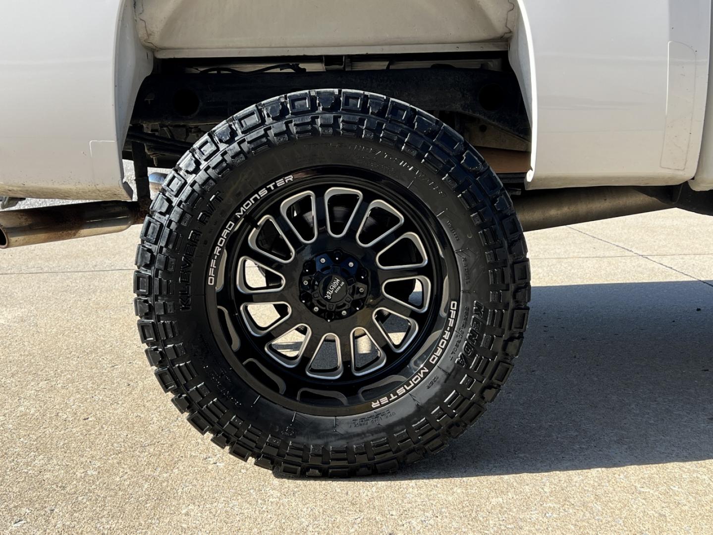 2011 WHITE /Tan Leather Chevrolet Silverado 1500 LTZ Crew Cab 4WD (3GCPKTE28BG) with an 6.2L V8 engine, Automatic transmission, located at 2990 Old Orchard Rd., Jackson, MO, 63755, 37.354214, -89.612106 - 2011 Chevrolet Silverado 1500 LTZ 152xxx miles 4x4 6.2L V8 Automatic Leather Power/Heated Seats Remote Start Cruise Power Windows/Locks/Mirrors We have financing available and we accept trades! Fill out a credit application on our website or come by today! If you have any questions, give - Photo#38