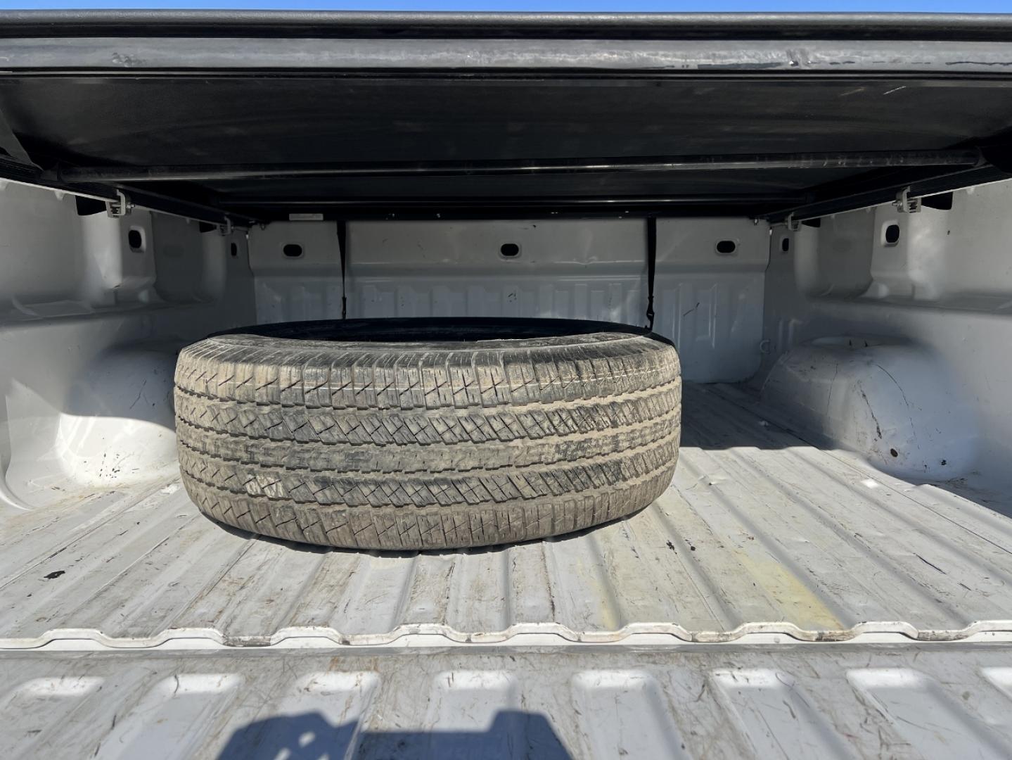 2011 WHITE /Tan Leather Chevrolet Silverado 1500 LTZ Crew Cab 4WD (3GCPKTE28BG) with an 6.2L V8 engine, Automatic transmission, located at 2990 Old Orchard Rd., Jackson, MO, 63755, 37.354214, -89.612106 - 2011 Chevrolet Silverado 1500 LTZ 152xxx miles 4x4 6.2L V8 Automatic Leather Power/Heated Seats Remote Start Cruise Power Windows/Locks/Mirrors We have financing available and we accept trades! Fill out a credit application on our website or come by today! If you have any questions, give - Photo#20