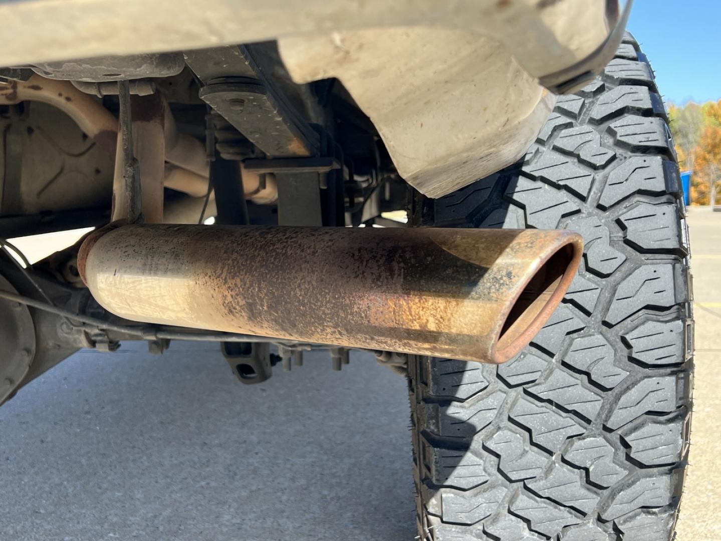 2011 WHITE /Tan Leather Chevrolet Silverado 1500 LTZ Crew Cab 4WD (3GCPKTE28BG) with an 6.2L V8 engine, Automatic transmission, located at 2990 Old Orchard Rd., Jackson, MO, 63755, 37.354214, -89.612106 - 2011 Chevrolet Silverado 1500 LTZ 152xxx miles 4x4 6.2L V8 Automatic Leather Power/Heated Seats Remote Start Cruise Power Windows/Locks/Mirrors We have financing available and we accept trades! Fill out a credit application on our website or come by today! If you have any questions, give - Photo#46