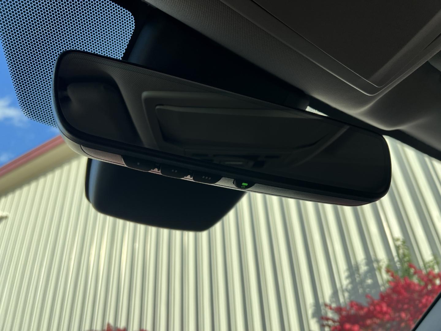 2020 SILVER /Black Leather Toyota Highlander XLE FWD V6 (5TDGZRAH6LS) with an 3.5L V6 engine, Automatic transmission, located at 2990 Old Orchard Rd., Jackson, MO, 63755, 37.354214, -89.612106 - 2020 Toyota Highlander XLE Only 49xxx miles Front Wheel Drive 3.5L V6 Automatic Leather 3rd Row Power/Heated Seats Backup Camera Sunroof Bluetooth Cruise Power Windows/Locks/Mirrors We have financing available and we accept trades! Fill out a credit application on our website or come by - Photo#34