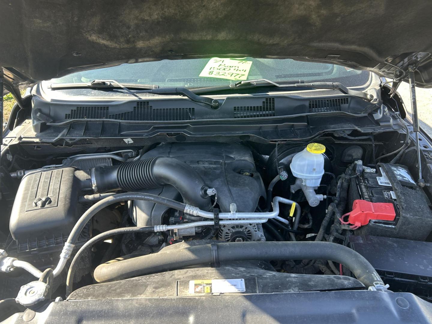 2021 GRAY /Black RAM 1500 Classic Tradesman Crew Cab SWB 4WD (1C6RR7LT8MS) with an 5.7L V8 OHV 16V engine, Automatic transmission, located at 506 S. Kingshighway, Cape Girardeau, MO, 63703, (573) 235-5000, 37.294991, -89.553635 - 2021 Ram 1500 Tradesman 77xxx miles 4x4 5.7L V8 HEMI Automatic Bluetooth Backup Camera Cruise Power Windows/Locks/Mirrors We have financing available and we accept trades! Fill out a credit application on our website or come by today! If you have any questions, give us a call at (573) 235- - Photo#31