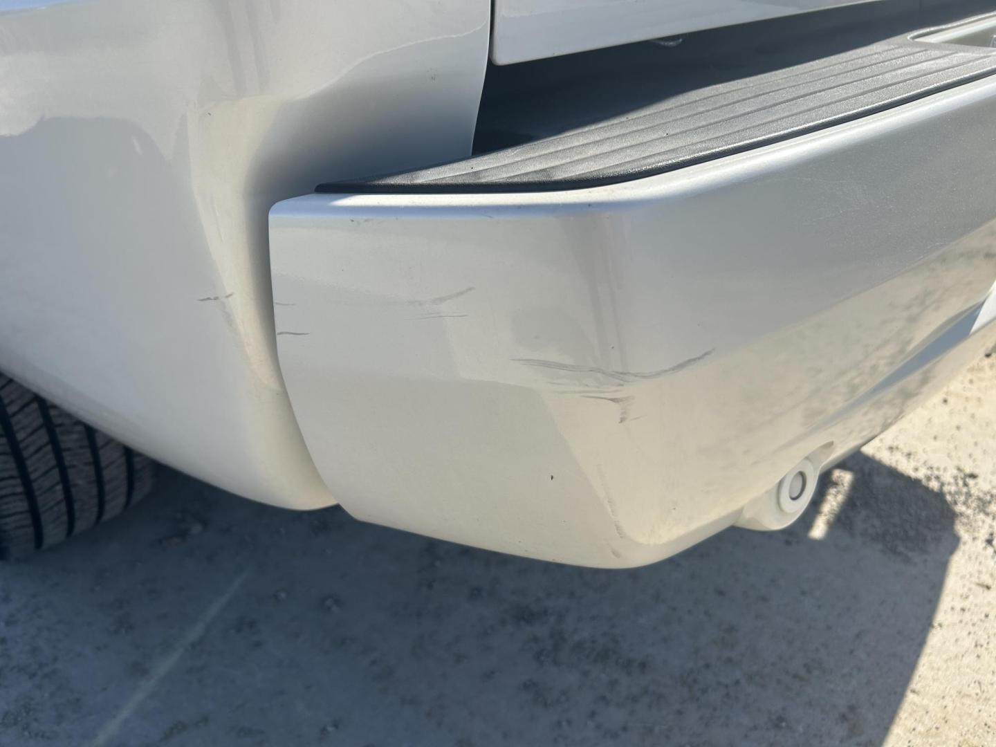 2009 WHITE /Tan Cadillac Escalade EXT Sport Utility Truck (3GYFK22299G) with an 6.2L V8 OHV 16V engine, Automatic transmission, located at 506 S. Kingshighway, Cape Girardeau, MO, 63703, (573) 235-5000, 37.294991, -89.553635 - 2009 Cadillac Escalade EXT Luxury Sport Utility Truck 159xxx miles All Wheel Drive 6.2L V8 Automatic Leather Sunroof Power/Heated/Cooled Seats Heated Steering Wheel Backup Camera Bluetooth Cruise Power Windows/Locks/Mirrors We have financing available and we accept trades! Fill out a cr - Photo#42