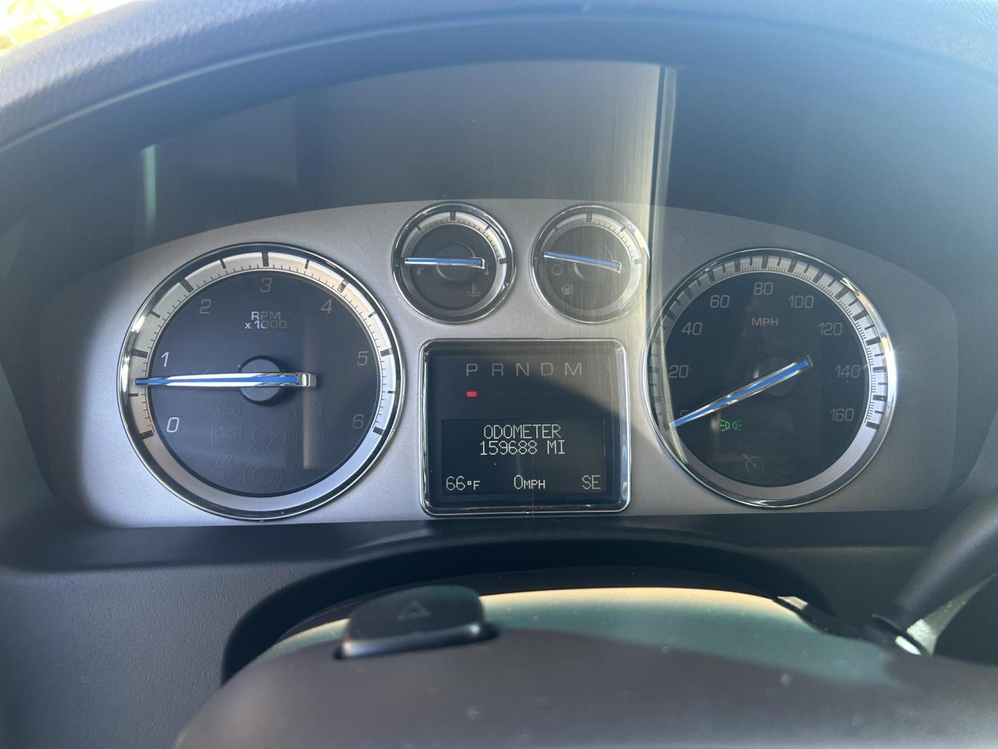 2009 WHITE /Tan Cadillac Escalade EXT Sport Utility Truck (3GYFK22299G) with an 6.2L V8 OHV 16V engine, Automatic transmission, located at 506 S. Kingshighway, Cape Girardeau, MO, 63703, (573) 235-5000, 37.294991, -89.553635 - 2009 Cadillac Escalade EXT Luxury Sport Utility Truck 159xxx miles All Wheel Drive 6.2L V8 Automatic Leather Sunroof Power/Heated/Cooled Seats Heated Steering Wheel Backup Camera Bluetooth Cruise Power Windows/Locks/Mirrors We have financing available and we accept trades! Fill out a cr - Photo#1