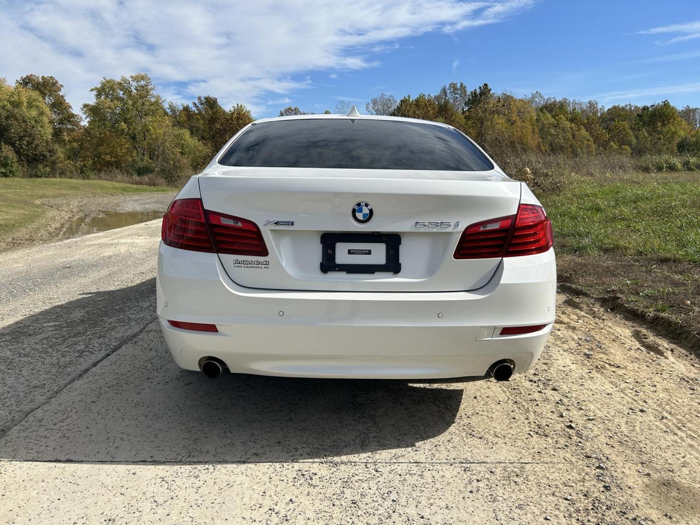 2016 WHITE /Black BMW 5-Series 535i xDrive (WBA5B3C53GG) with an 3.0L L6 DOHC 24V engine, Automatic transmission, located at 506 S. Kingshighway, Cape Girardeau, MO, 63703, (573) 235-5000, 37.294991, -89.553635 - 2016 BMW 535i xDrive 109xxx miles All Wheel Drive 3.0L I6 Automatic Leather Navigation Heads Up Display Heated Steering Wheel Power/Heated Seats Backup Camera Bluetooth Cruise Power Windows/Locks/Mirrors We have financing available and we accept trades! Fill out a credit application on - Photo#11