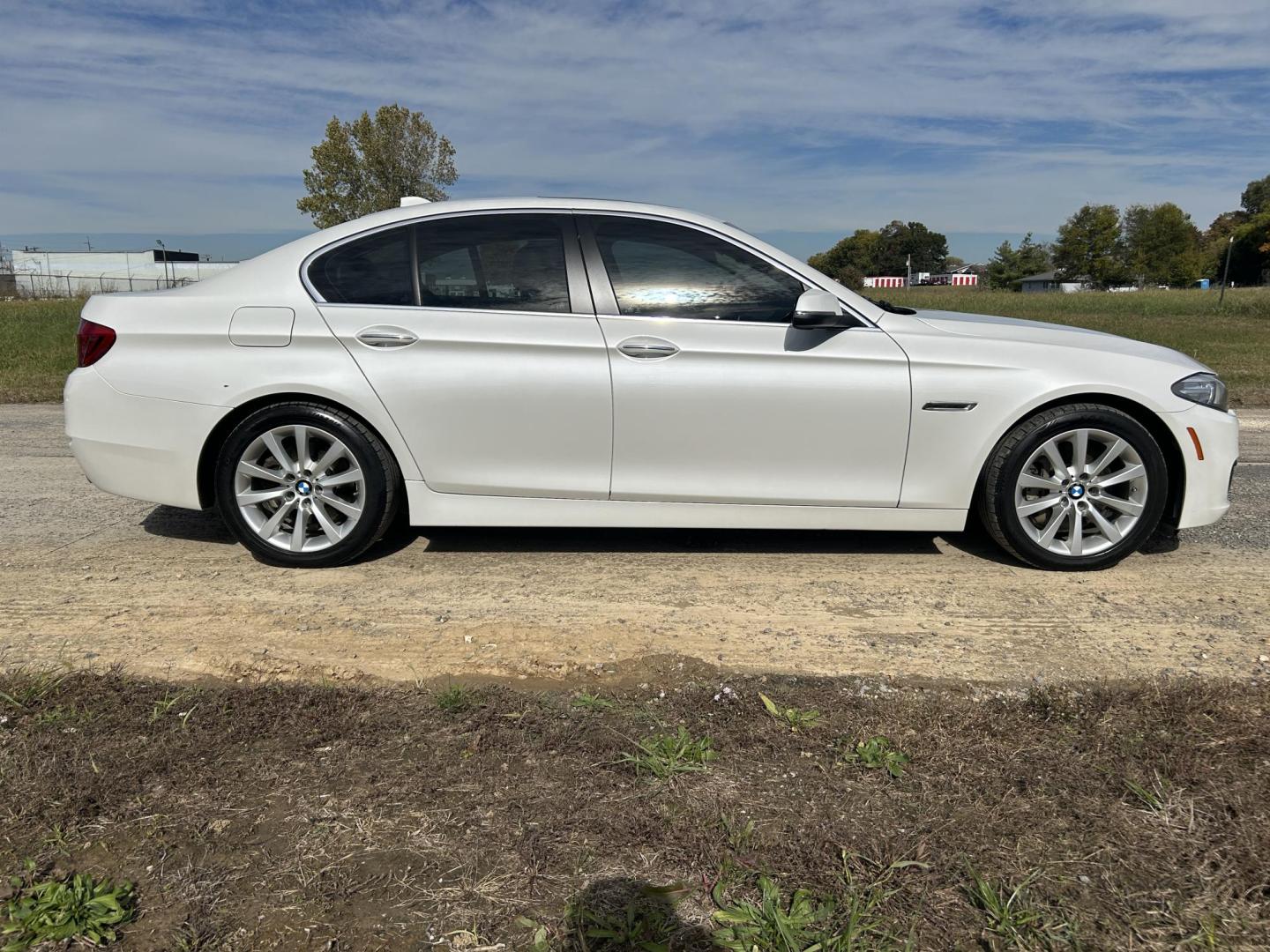 2016 WHITE /Black BMW 5-Series 535i xDrive (WBA5B3C53GG) with an 3.0L L6 DOHC 24V engine, Automatic transmission, located at 506 S. Kingshighway, Cape Girardeau, MO, 63703, (573) 235-5000, 37.294991, -89.553635 - 2016 BMW 535i xDrive 109xxx miles All Wheel Drive 3.0L I6 Automatic Leather Navigation Heads Up Display Heated Steering Wheel Power/Heated Seats Backup Camera Bluetooth Cruise Power Windows/Locks/Mirrors We have financing available and we accept trades! Fill out a credit application on - Photo#13