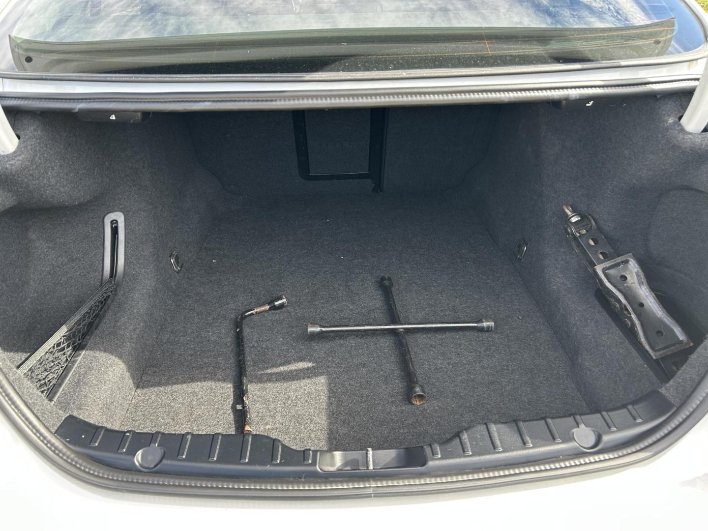 2016 WHITE /Black BMW 5-Series 535i xDrive (WBA5B3C53GG) with an 3.0L L6 DOHC 24V engine, Automatic transmission, located at 506 S. Kingshighway, Cape Girardeau, MO, 63703, (573) 235-5000, 37.294991, -89.553635 - 2016 BMW 535i xDrive 109xxx miles All Wheel Drive 3.0L I6 Automatic Leather Navigation Heads Up Display Heated Steering Wheel Power/Heated Seats Backup Camera Bluetooth Cruise Power Windows/Locks/Mirrors We have financing available and we accept trades! Fill out a credit application on - Photo#40