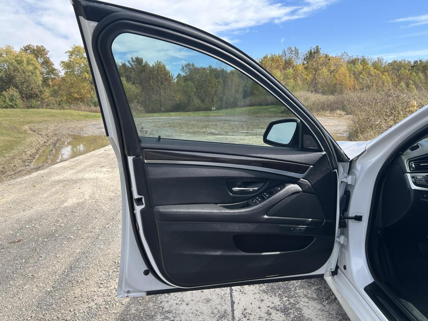 2016 WHITE /Black BMW 5-Series 535i xDrive (WBA5B3C53GG) with an 3.0L L6 DOHC 24V engine, Automatic transmission, located at 506 S. Kingshighway, Cape Girardeau, MO, 63703, (573) 235-5000, 37.294991, -89.553635 - 2016 BMW 535i xDrive 109xxx miles All Wheel Drive 3.0L I6 Automatic Leather Navigation Heads Up Display Heated Steering Wheel Power/Heated Seats Backup Camera Bluetooth Cruise Power Windows/Locks/Mirrors We have financing available and we accept trades! Fill out a credit application on - Photo#14