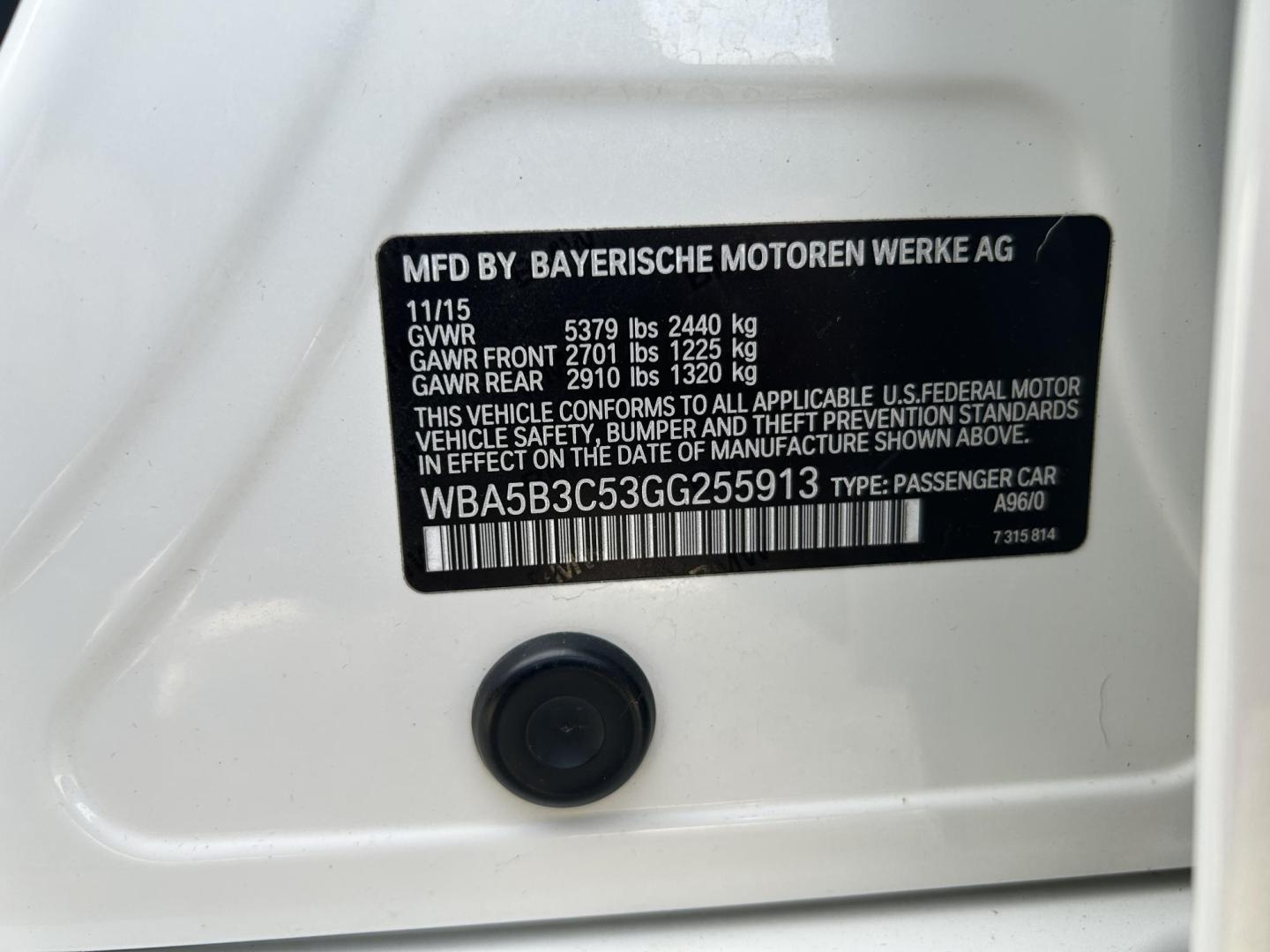 2016 WHITE /Black BMW 5-Series 535i xDrive (WBA5B3C53GG) with an 3.0L L6 DOHC 24V engine, Automatic transmission, located at 506 S. Kingshighway, Cape Girardeau, MO, 63703, (573) 235-5000, 37.294991, -89.553635 - 2016 BMW 535i xDrive 109xxx miles All Wheel Drive 3.0L I6 Automatic Leather Navigation Heads Up Display Heated Steering Wheel Power/Heated Seats Backup Camera Bluetooth Cruise Power Windows/Locks/Mirrors We have financing available and we accept trades! Fill out a credit application on - Photo#43