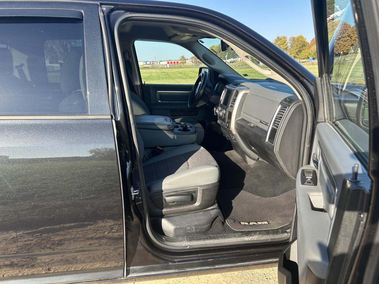 2017 BLACK /Gray RAM 1500 Big Horn Crew Cab LWB 4WD (1C6RR7TTXHS) with an 5.7L V8 OHV 16V engine, Automatic transmission, located at 506 S. Kingshighway, Cape Girardeau, MO, 63703, (573) 235-5000, 37.294991, -89.553635 - 2017 Ram 1500 Big Horn Only 53xxx miles 4x4 5.7L V8 Automatic Navigation Backup Camera Power Driver Seat Bluetooth Remote Start Cruise Power Windows/Locks/Mirrors We have financing available and we accept trades! Fill out a credit application on our website or come by today! If you have - Photo#14