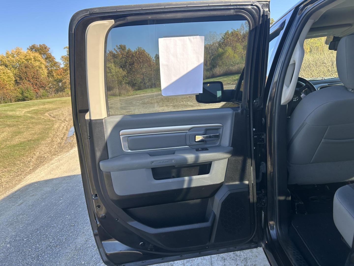 2017 BLACK /Gray RAM 1500 Big Horn Crew Cab LWB 4WD (1C6RR7TTXHS) with an 5.7L V8 OHV 16V engine, Automatic transmission, located at 506 S. Kingshighway, Cape Girardeau, MO, 63703, (573) 235-5000, 37.294991, -89.553635 - 2017 Ram 1500 Big Horn Only 53xxx miles 4x4 5.7L V8 Automatic Navigation Backup Camera Power Driver Seat Bluetooth Remote Start Cruise Power Windows/Locks/Mirrors We have financing available and we accept trades! Fill out a credit application on our website or come by today! If you have - Photo#15