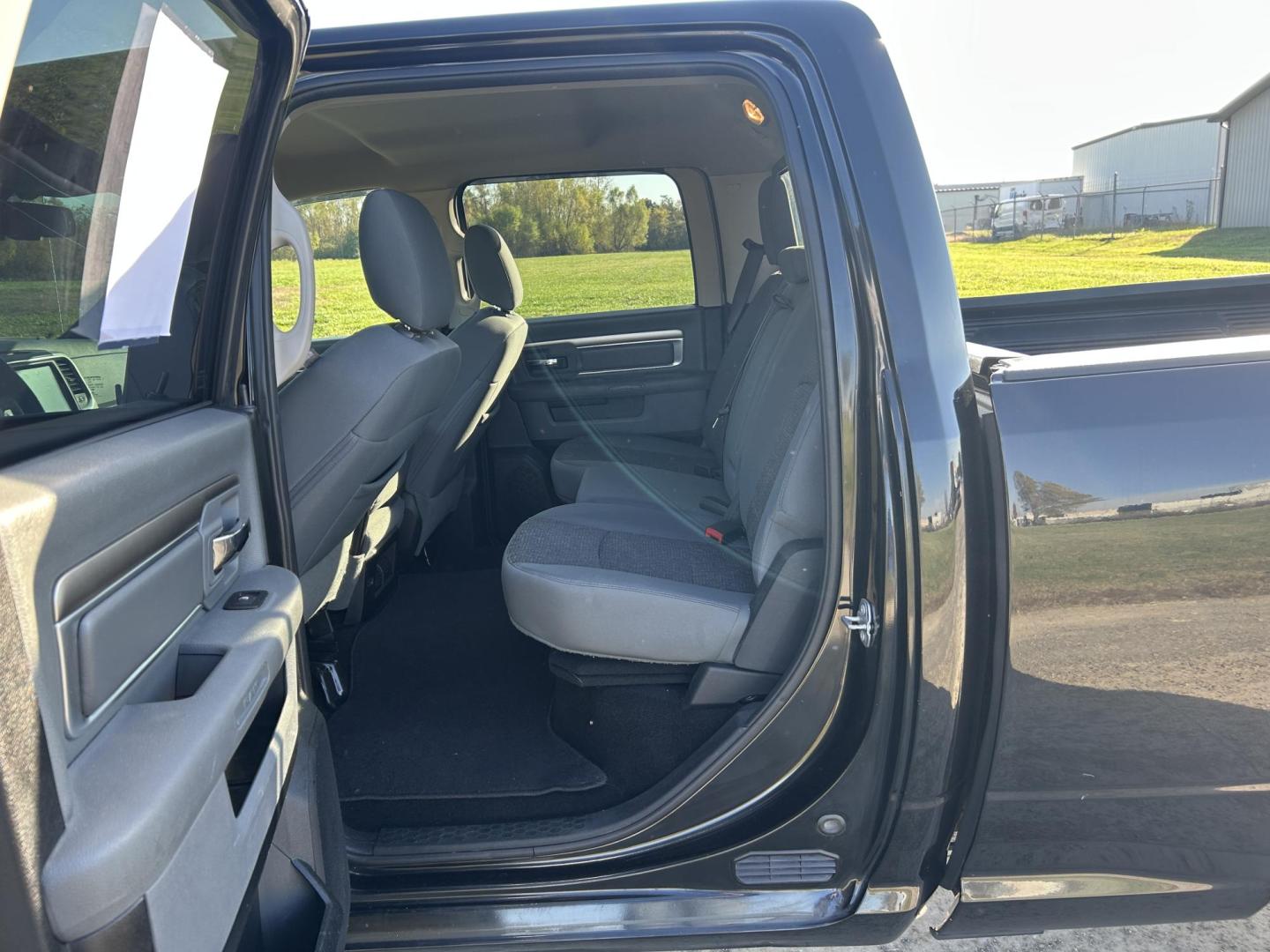 2017 BLACK /Gray RAM 1500 Big Horn Crew Cab LWB 4WD (1C6RR7TTXHS) with an 5.7L V8 OHV 16V engine, Automatic transmission, located at 506 S. Kingshighway, Cape Girardeau, MO, 63703, (573) 235-5000, 37.294991, -89.553635 - 2017 Ram 1500 Big Horn Only 53xxx miles 4x4 5.7L V8 Automatic Navigation Backup Camera Power Driver Seat Bluetooth Remote Start Cruise Power Windows/Locks/Mirrors We have financing available and we accept trades! Fill out a credit application on our website or come by today! If you have - Photo#16