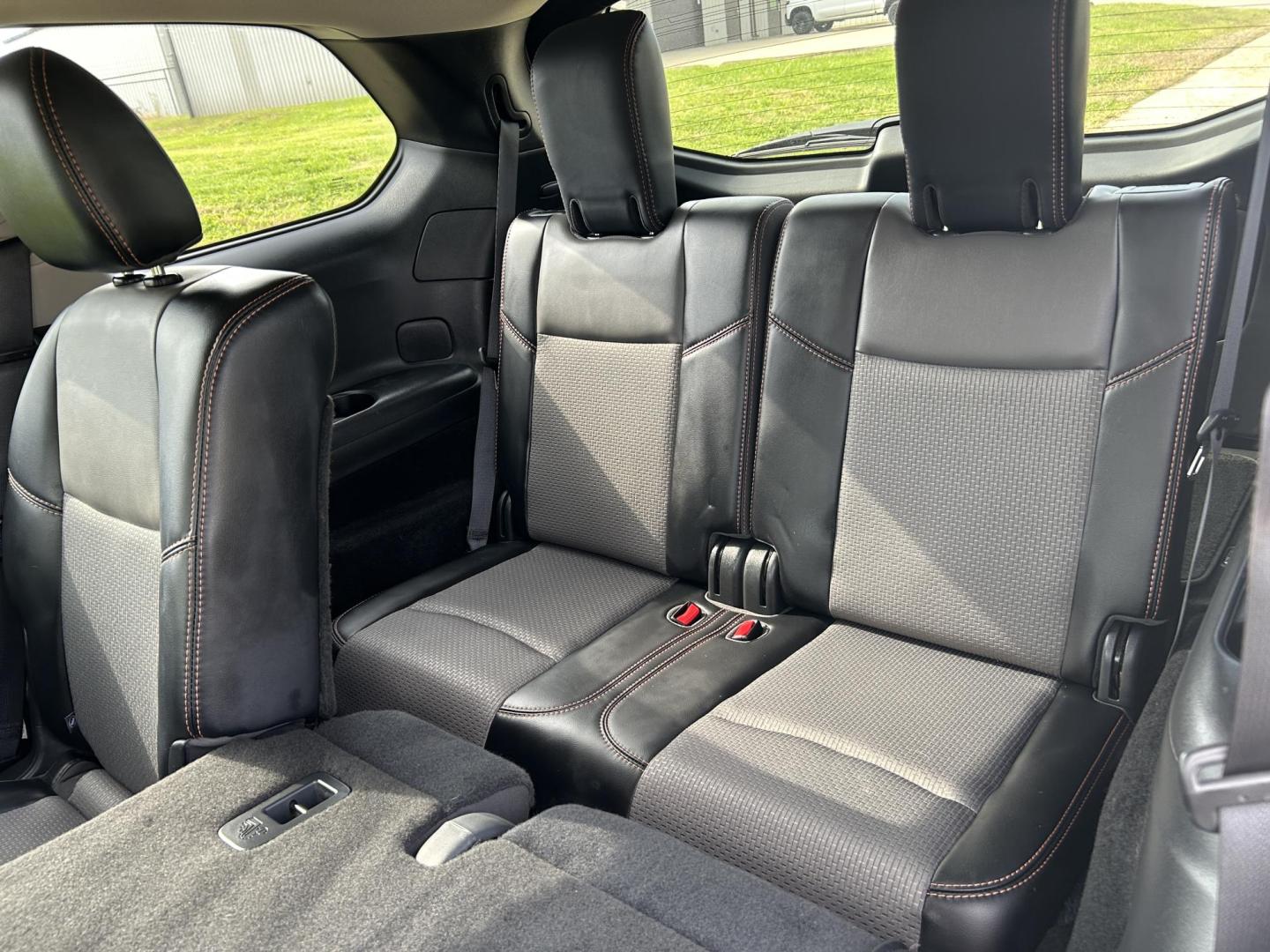 2019 WHITE /Black Nissan Pathfinder Platinum 2WD (5N1DR2MN2KC) with an 3.5L V6 DOHC 24V engine, CVT transmission, located at 506 S. Kingshighway, Cape Girardeau, MO, 63703, (573) 235-5000, 37.294991, -89.553635 - 2019 Nissan SV Rock Creek Edition Only 57xxx miles Front Wheel Drive 3.5L V6 Automatic Leather 3rd Row Navigation Rear Entertainment Power/Heated/Cooled Seats Heated Rear Seats Heated Steering Wheel Backup Camera Sunroof Bluetooth Remote Start Cruise Power Windows/Locks/Mirrors We - Photo#20