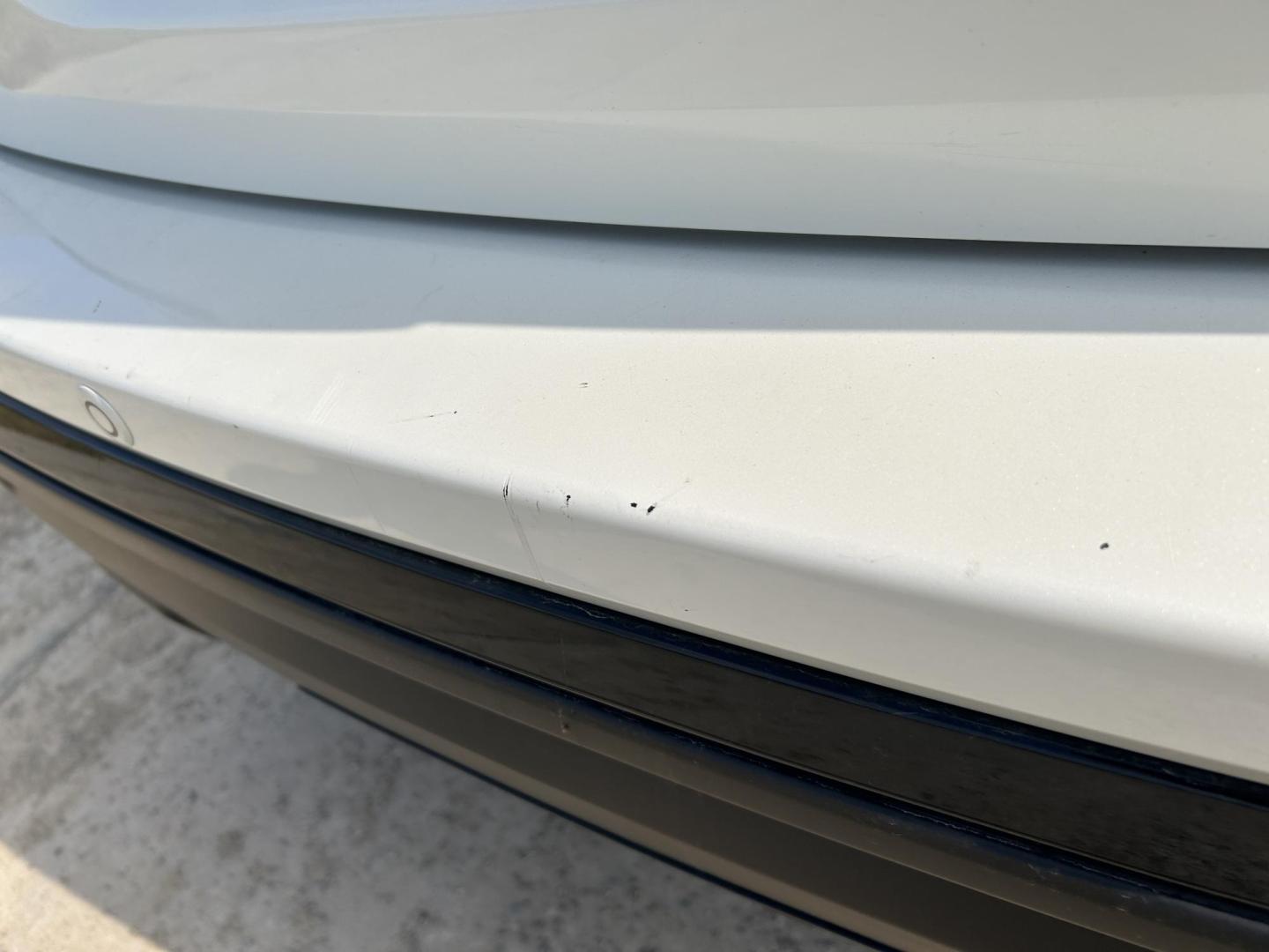 2019 WHITE /Black Nissan Pathfinder Platinum 2WD (5N1DR2MN2KC) with an 3.5L V6 DOHC 24V engine, CVT transmission, located at 506 S. Kingshighway, Cape Girardeau, MO, 63703, (573) 235-5000, 37.294991, -89.553635 - 2019 Nissan SV Rock Creek Edition Only 57xxx miles Front Wheel Drive 3.5L V6 Automatic Leather 3rd Row Navigation Rear Entertainment Power/Heated/Cooled Seats Heated Rear Seats Heated Steering Wheel Backup Camera Sunroof Bluetooth Remote Start Cruise Power Windows/Locks/Mirrors We - Photo#46