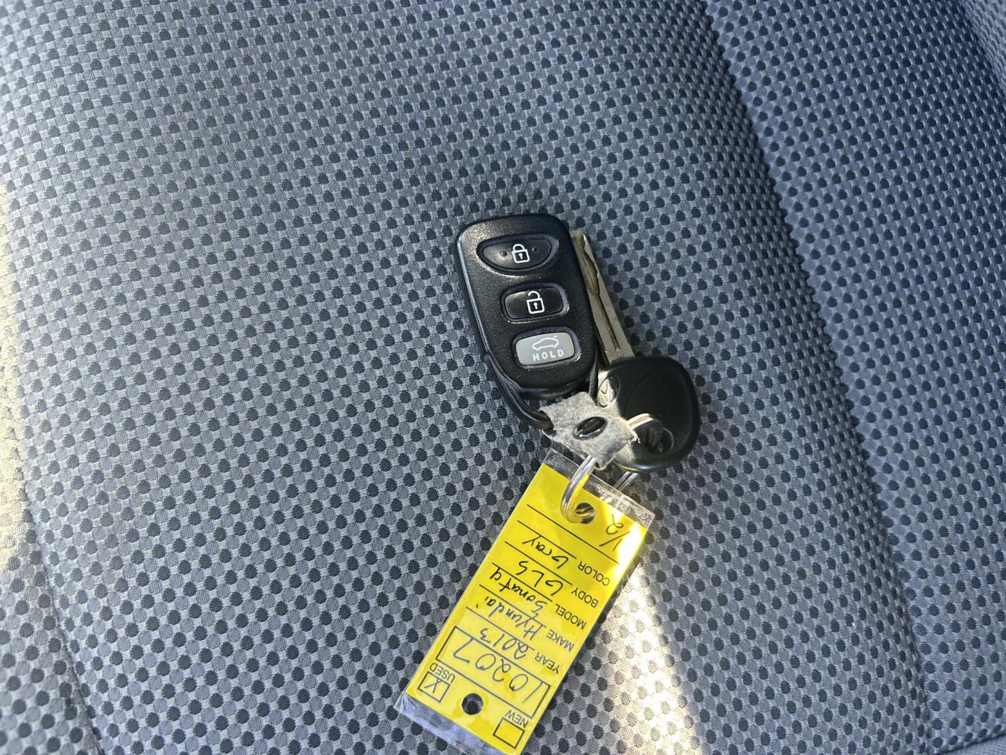 2013 GRAY /Gray Hyundai Sonata GLS (5NPEB4AC2DH) with an 2.4L L4 DOHC 16V engine, Automatic transmission, located at 506 S. Kingshighway, Cape Girardeau, MO, 63703, (573) 235-5000, 37.294991, -89.553635 - 2013 Hyundai Sonata GLS 126xxx miles Front Wheel Drive 2.4L 4 Cyl. Automatic Cruise Bluetooth Power Windows/Locks/Mirrors We have financing available and we accept trades! Fill out a credit application on our website or come by today! If you have any questions, give us a call at (573) 235-5 - Photo#2