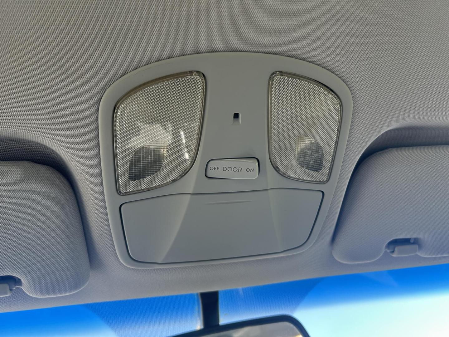 2013 GRAY /Gray Hyundai Sonata GLS (5NPEB4AC2DH) with an 2.4L L4 DOHC 16V engine, Automatic transmission, located at 506 S. Kingshighway, Cape Girardeau, MO, 63703, (573) 235-5000, 37.294991, -89.553635 - 2013 Hyundai Sonata GLS 126xxx miles Front Wheel Drive 2.4L 4 Cyl. Automatic Cruise Bluetooth Power Windows/Locks/Mirrors We have financing available and we accept trades! Fill out a credit application on our website or come by today! If you have any questions, give us a call at (573) 235-5 - Photo#30