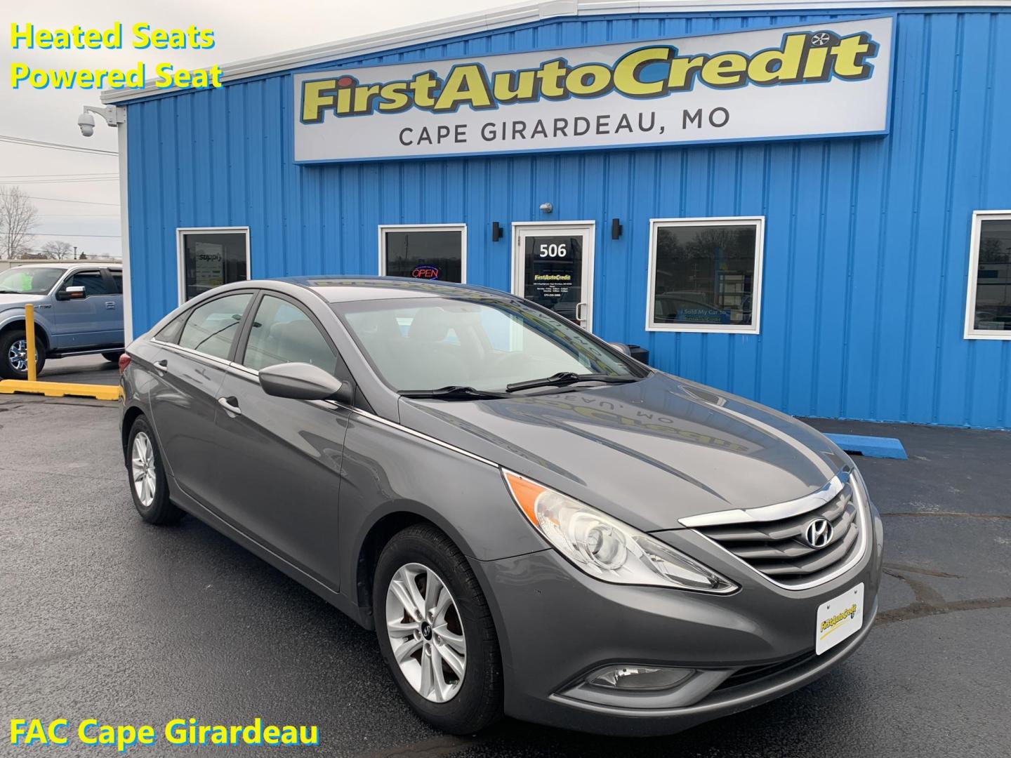 2013 GRAY /Gray Hyundai Sonata GLS (5NPEB4AC2DH) with an 2.4L L4 DOHC 16V engine, Automatic transmission, located at 506 S. Kingshighway, Cape Girardeau, MO, 63703, (573) 235-5000, 37.294991, -89.553635 - 2013 Hyundai Sonata GLS 126xxx miles Front Wheel Drive 2.4L 4 Cyl. Automatic Cruise Bluetooth Power Windows/Locks/Mirrors We have financing available and we accept trades! Fill out a credit application on our website or come by today! If you have any questions, give us a call at (573) 235-5 - Photo#0