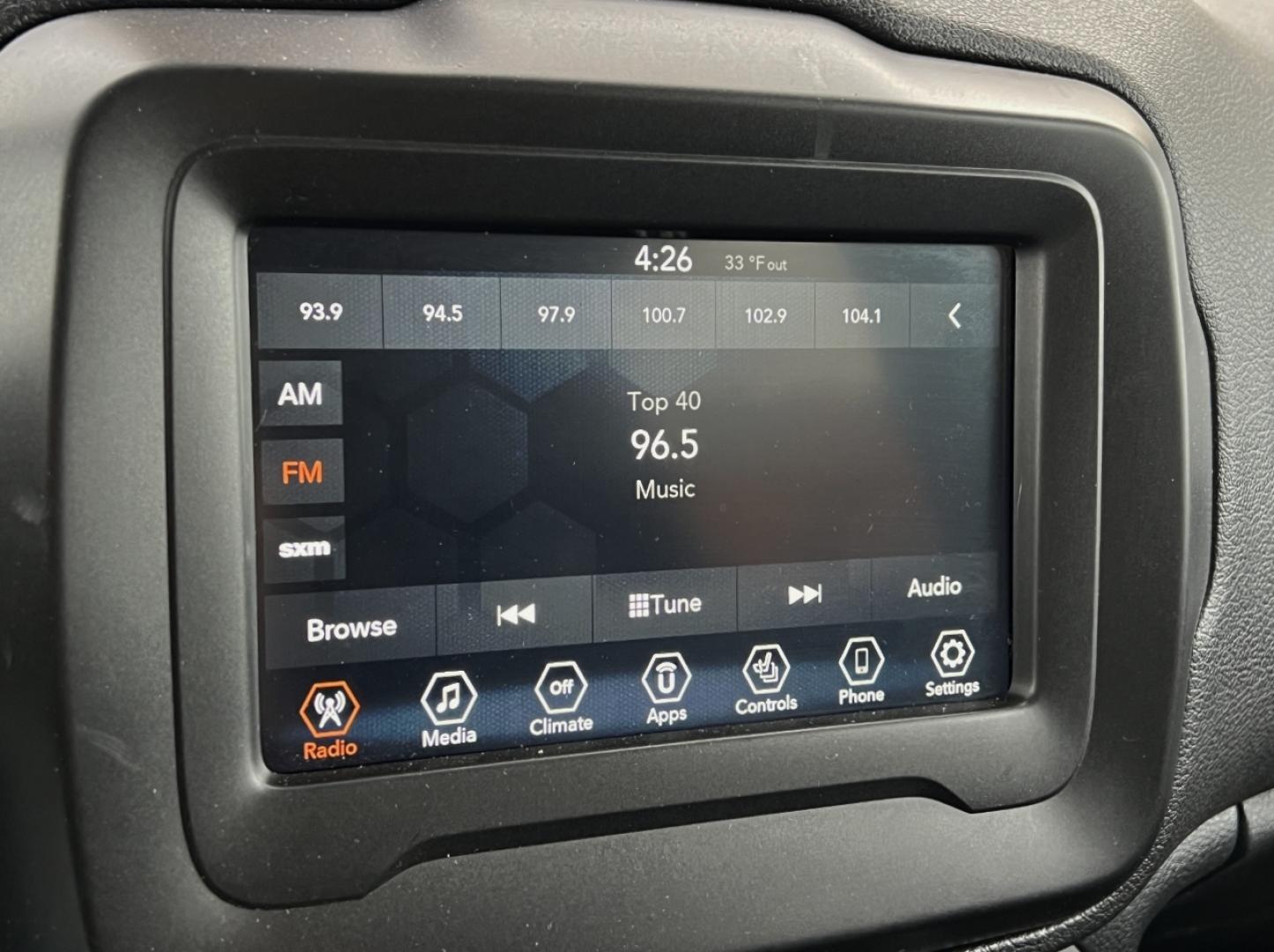 2020 GRAY /Black Cloth Jeep Renegade Latitude 4WD (ZACNJBBB1LP) with an 2.4L 4 Cyl. engine, Automatic transmission, located at 2990 Old Orchard Rd., Jackson, MO, 63755, 37.354214, -89.612106 - 2020 Jeep Renegade Latitude 1-Owner 78xxx miles 4 Wheel Drive 2.4L 4 Cyl. Automatic Backup Camera Heated Seats Heated Steering Wheel Bluetooth Remote Start Cruise Power Windows/Locks/Mirrors We have financing available and we accept trades! Fill out a credit application on our website o - Photo#26