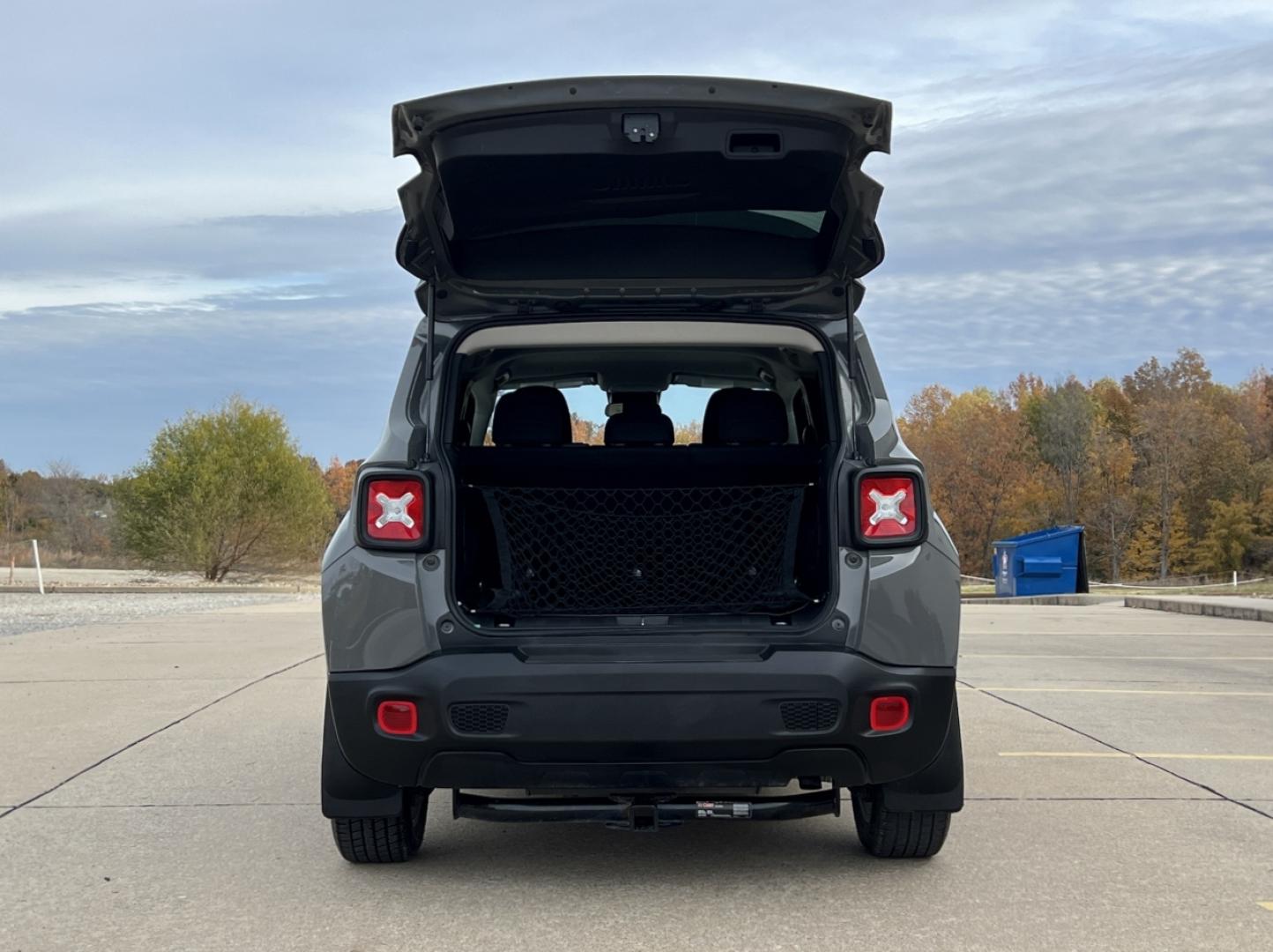 2020 GRAY /Black Cloth Jeep Renegade Latitude 4WD (ZACNJBBB1LP) with an 2.4L 4 Cyl. engine, Automatic transmission, located at 2990 Old Orchard Rd., Jackson, MO, 63755, 37.354214, -89.612106 - 2020 Jeep Renegade Latitude 1-Owner 78xxx miles 4 Wheel Drive 2.4L 4 Cyl. Automatic Backup Camera Heated Seats Heated Steering Wheel Bluetooth Remote Start Cruise Power Windows/Locks/Mirrors We have financing available and we accept trades! Fill out a credit application on our website o - Photo#19