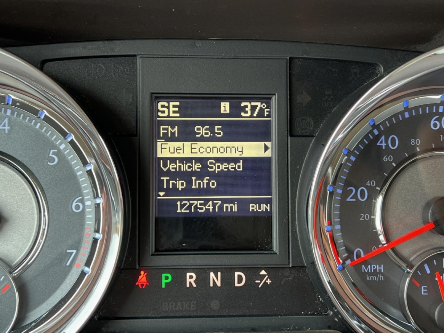 2016 BLUE /Tan Leather Chrysler Town & Country Touring (2C4RC1BG4GR) with an 3.6L V6 DOHC 24V engine, Automatic transmission, located at 2990 Old Orchard Rd., Jackson, MO, 63755, 37.354214, -89.612106 - 2016 Chrysler Town & Country Touring 127xxx miles Front Wheel Drive 3.6L V6 Automatic Leather 3rd Row Backup Camera Rear Entertainment Power Driver Seat Stow 'N Go Bluetooth Cruise Power Windows/Locks/Mirrors We have financing available and we accept trades! Fill out a credit applicati - Photo#23