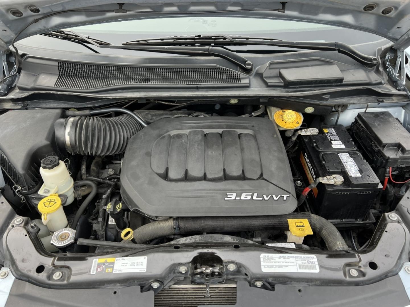 2016 BLUE /Tan Leather Chrysler Town & Country Touring (2C4RC1BG4GR) with an 3.6L V6 DOHC 24V engine, Automatic transmission, located at 2990 Old Orchard Rd., Jackson, MO, 63755, 37.354214, -89.612106 - 2016 Chrysler Town & Country Touring 127xxx miles Front Wheel Drive 3.6L V6 Automatic Leather 3rd Row Backup Camera Rear Entertainment Power Driver Seat Stow 'N Go Bluetooth Cruise Power Windows/Locks/Mirrors We have financing available and we accept trades! Fill out a credit applicati - Photo#34