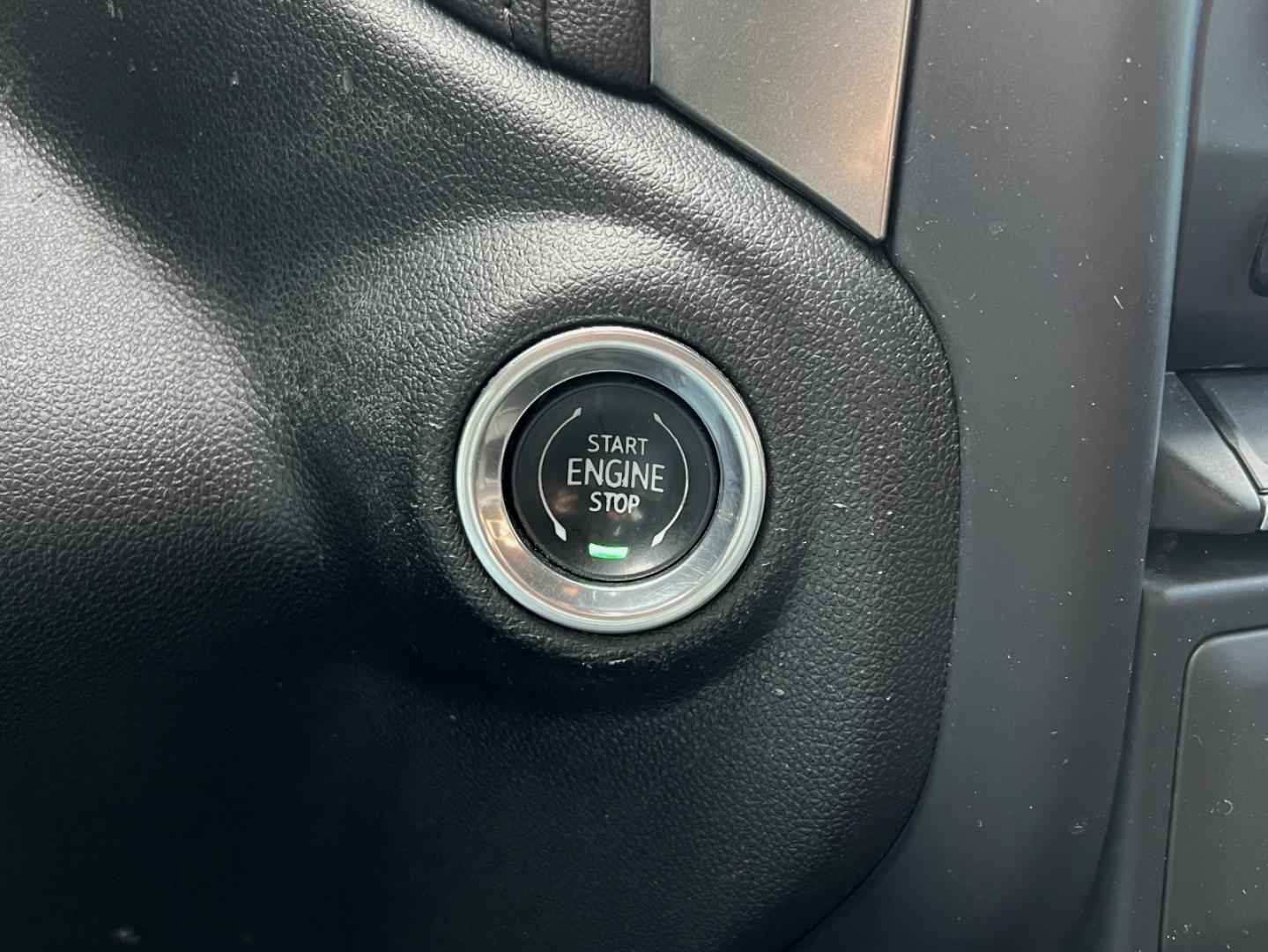 2020 BLACK /Black Leather Chevrolet Silverado 1500 LT Crew Cab 4WD (3GCUYDED6LG) with an 5.3L V8 engine, Automatic transmission, located at 2990 Old Orchard Rd., Jackson, MO, 63755, 37.354214, -89.612106 - 2020 Chevrolet Silverado 1500 LT 143xxx miles 4x4 5.3L V8 Automatic Backup Camera Heated Seats Power Driver Seat Heated Steering Wheel Bluetooth Remote Start Cruise Power Windows/Locks/Mirrors We have financing available and we accept trades! Fill out a credit application on our website - Photo#25