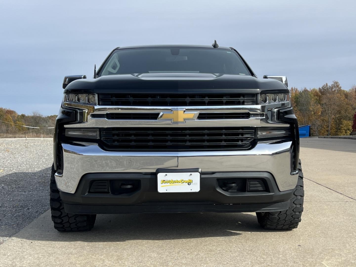 2020 BLACK /Black Leather Chevrolet Silverado 1500 LT Crew Cab 4WD (3GCUYDED6LG) with an 5.3L V8 engine, Automatic transmission, located at 2990 Old Orchard Rd., Jackson, MO, 63755, 37.354214, -89.612106 - 2020 Chevrolet Silverado 1500 LT 143xxx miles 4x4 5.3L V8 Automatic Backup Camera Heated Seats Power Driver Seat Heated Steering Wheel Bluetooth Remote Start Cruise Power Windows/Locks/Mirrors We have financing available and we accept trades! Fill out a credit application on our website - Photo#13