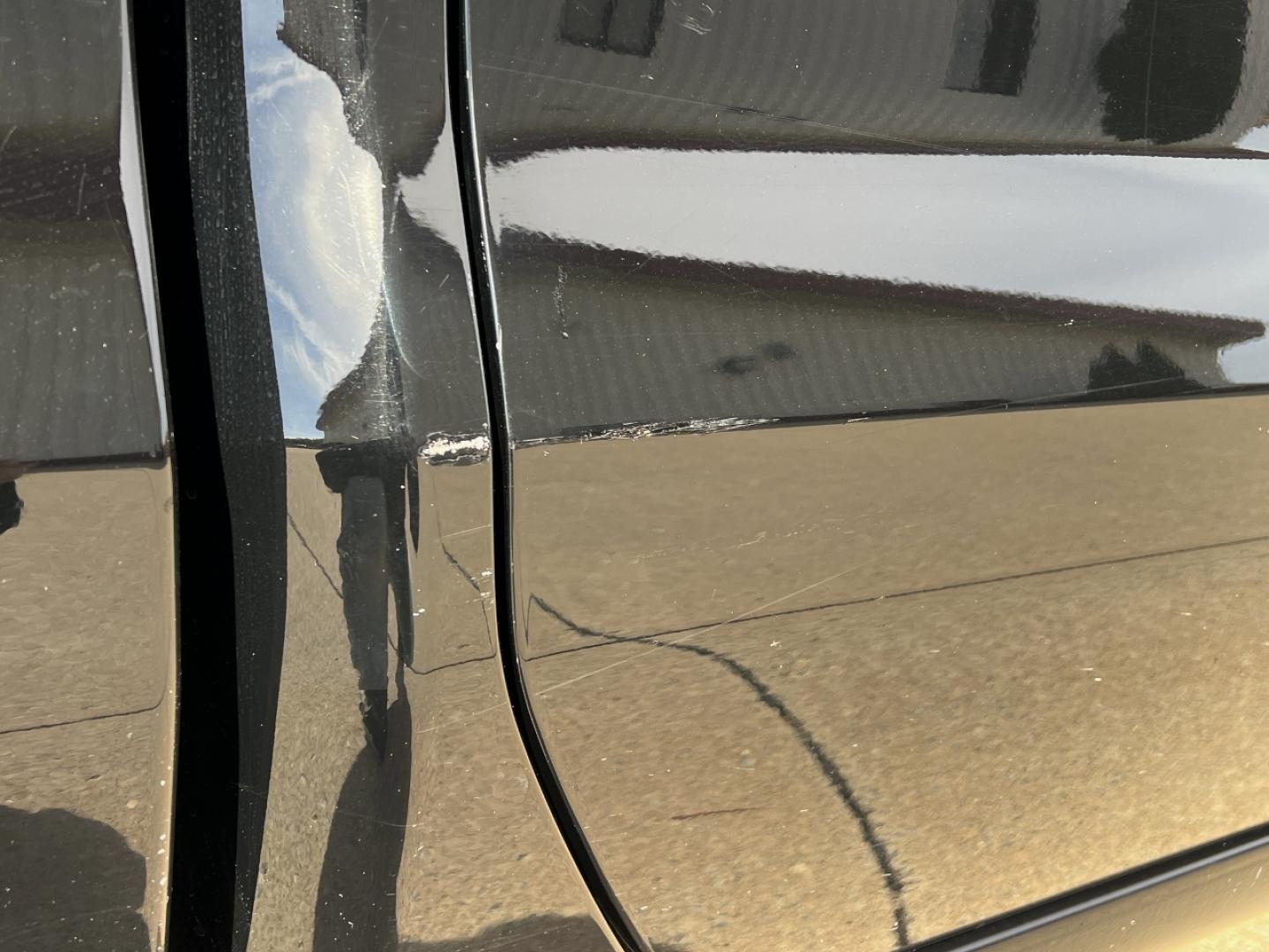 2020 BLACK /Black Leather Chevrolet Silverado 1500 LT Crew Cab 4WD (3GCUYDED6LG) with an 5.3L V8 engine, Automatic transmission, located at 2990 Old Orchard Rd., Jackson, MO, 63755, 37.354214, -89.612106 - 2020 Chevrolet Silverado 1500 LT 143xxx miles 4x4 5.3L V8 Automatic Backup Camera Heated Seats Power Driver Seat Heated Steering Wheel Bluetooth Remote Start Cruise Power Windows/Locks/Mirrors We have financing available and we accept trades! Fill out a credit application on our website - Photo#44