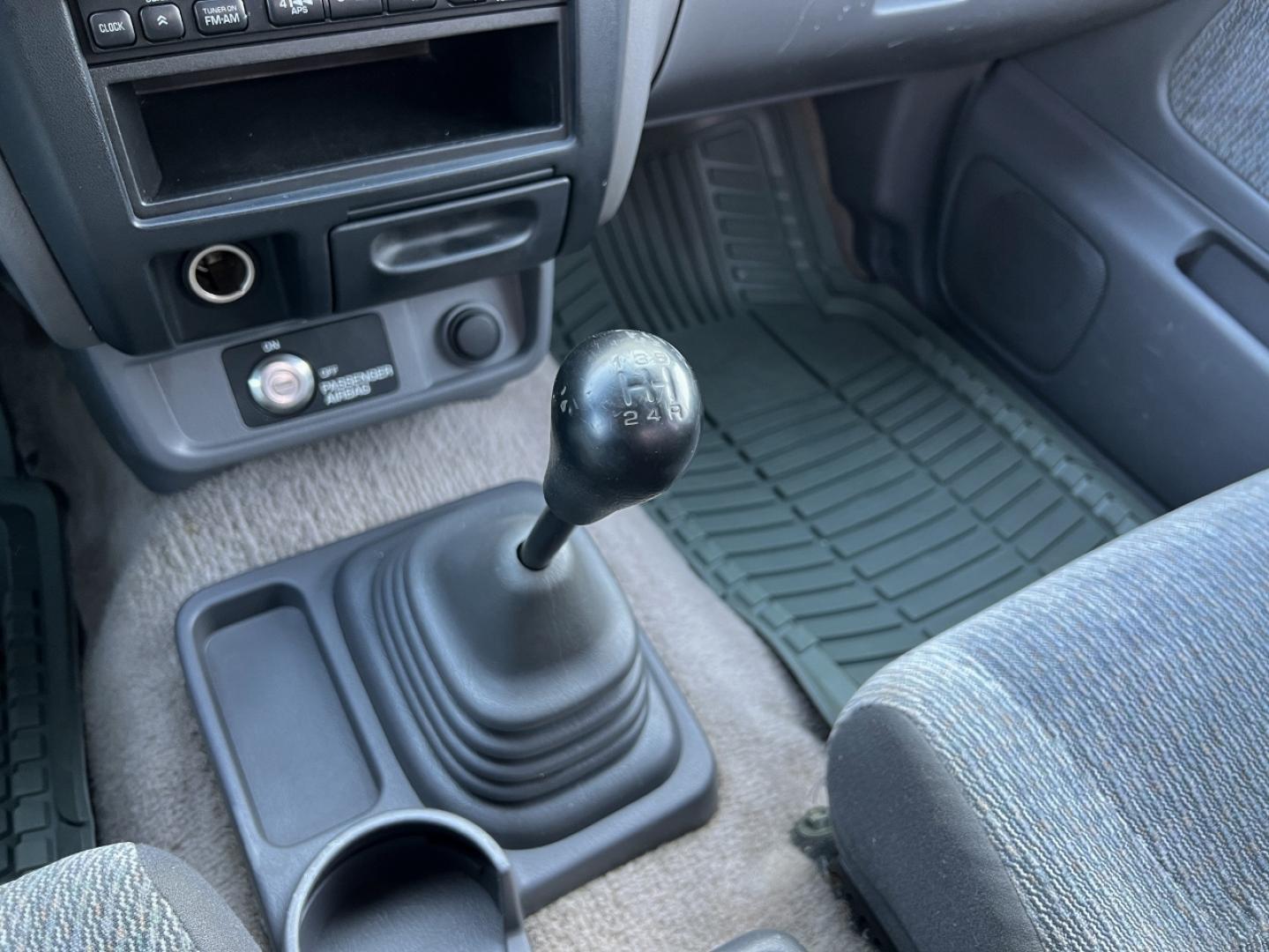 1998 MAROON /Gray Nissan Frontier XE (1N6DD26S3WC) with an 2.4L 4 Cyl. engine, 5-Speed Manual transmission, located at 2990 Old Orchard Rd., Jackson, MO, 63755, 37.354214, -89.612106 - 1998 Nissan Frontier XE 135xxx miles Rear Wheel Drive 2.4L 4 Cyl. 5-Speed Manual We have financing available and we accept trades! Fill out a credit application on our website or come by today! If you have any questions, give us a call at (573) 204-7777 or visit our website at firstautocredit. - Photo#2