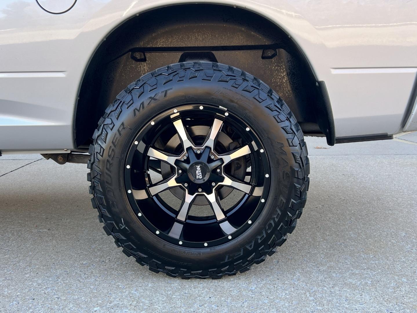 2016 SILVER /Gray Cloth RAM 1500 Tradesman Quad Cab 4WD (1C6RR7FT7GS) with an 5.7L V8 HEMI engine, Automatic transmission, located at 2990 Old Orchard Rd., Jackson, MO, 63755, 37.354214, -89.612106 - 2016 Ram 1500 Tradesman 1-Owner 102xxx miles 4x4 5.7L V8 HEMI Automatic Backup Camera Bluetooth Cruise Power Windows/Locks/Mirrors We have financing available and we accept trades! Fill out a credit application on our website or come by today! If you have any questions, give us a call at - Photo#32