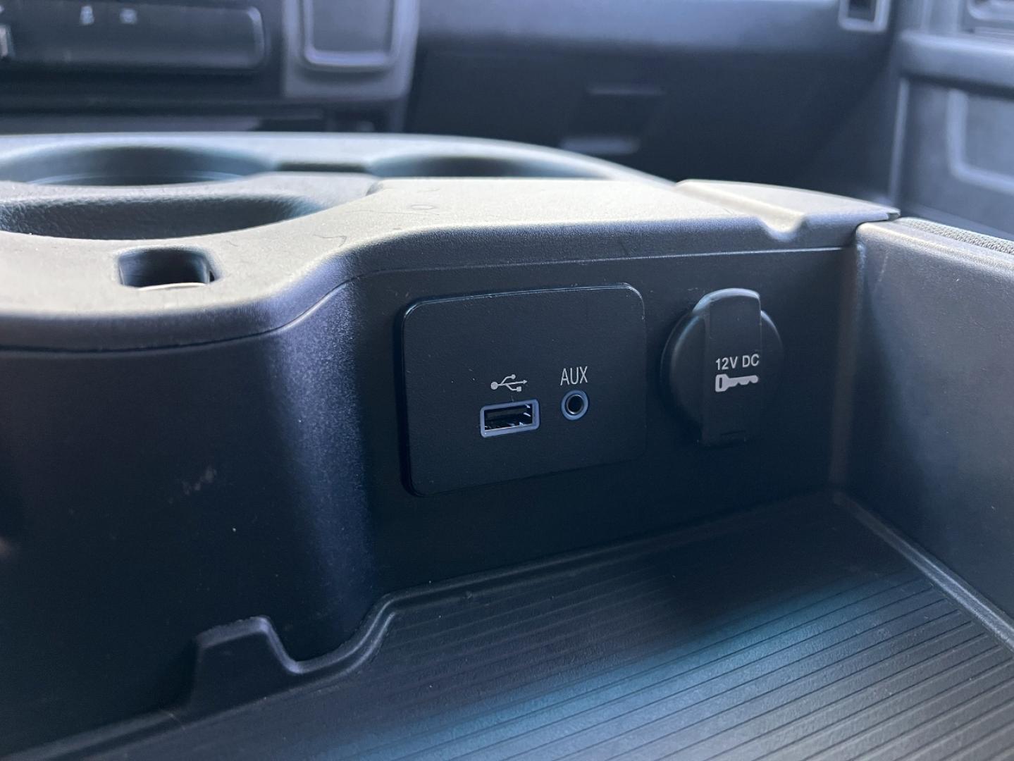 2016 SILVER /Gray Cloth RAM 1500 Tradesman Quad Cab 4WD (1C6RR7FT7GS) with an 5.7L V8 HEMI engine, Automatic transmission, located at 2990 Old Orchard Rd., Jackson, MO, 63755, 37.354214, -89.612106 - 2016 Ram 1500 Tradesman 1-Owner 102xxx miles 4x4 5.7L V8 HEMI Automatic Backup Camera Bluetooth Cruise Power Windows/Locks/Mirrors We have financing available and we accept trades! Fill out a credit application on our website or come by today! If you have any questions, give us a call at - Photo#25