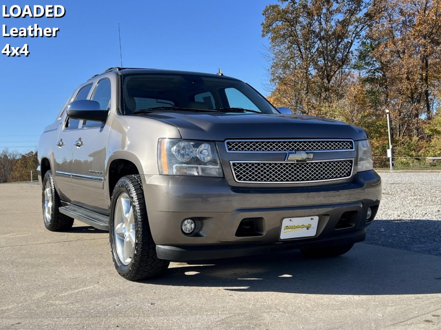 2011 TAN /Tan Leather Chevrolet Avalanche LTZ 4WD (3GNTKGE32BG) with an 5.3L V8 engine, Automatic transmission, located at 2990 Old Orchard Rd., Jackson, MO, 63755, 37.354214, -89.612106 - 2011 Chevrolet Avalanche LTZ 132xxx miles 4x4 5.3L V8 Automatic Leather Navigation Rear Entertainment Backup Camera Power/Heated/Cooled Seats Remote Start Cruise Power Windows/Locks/Mirrors We have financing available and we accept trades! Fill out a credit application on our website or - Photo#0