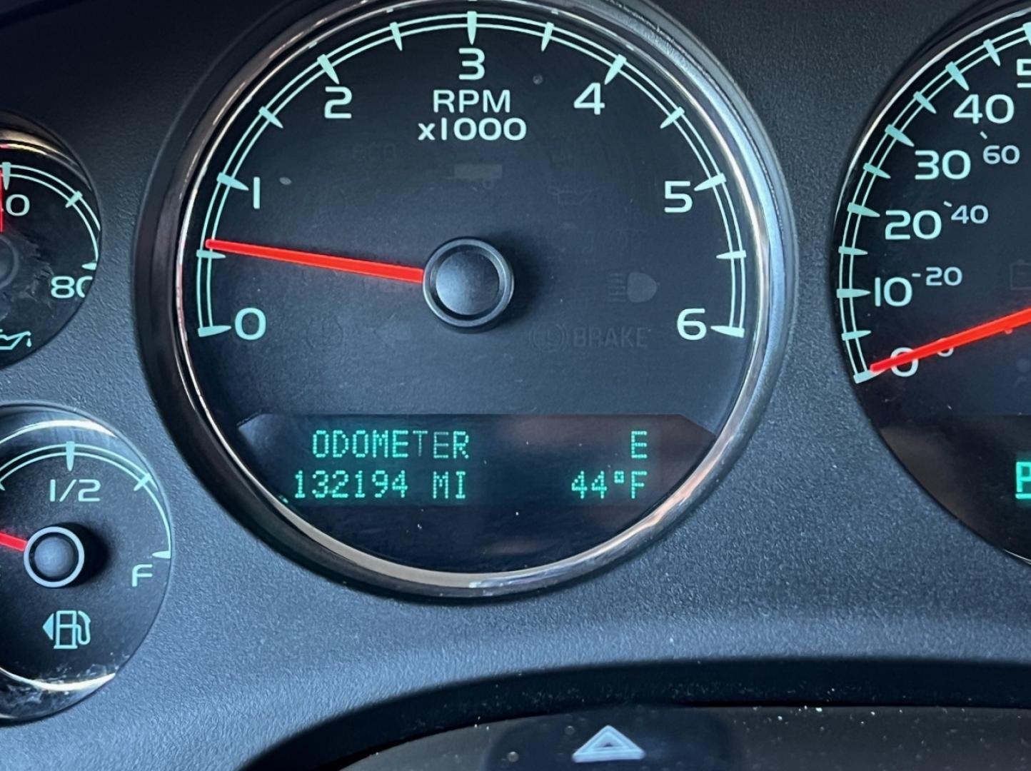 2011 TAN /Tan Leather Chevrolet Avalanche LTZ 4WD (3GNTKGE32BG) with an 5.3L V8 engine, Automatic transmission, located at 2990 Old Orchard Rd., Jackson, MO, 63755, 37.354214, -89.612106 - 2011 Chevrolet Avalanche LTZ 132xxx miles 4x4 5.3L V8 Automatic Leather Navigation Rear Entertainment Backup Camera Power/Heated/Cooled Seats Remote Start Cruise Power Windows/Locks/Mirrors We have financing available and we accept trades! Fill out a credit application on our website or - Photo#26