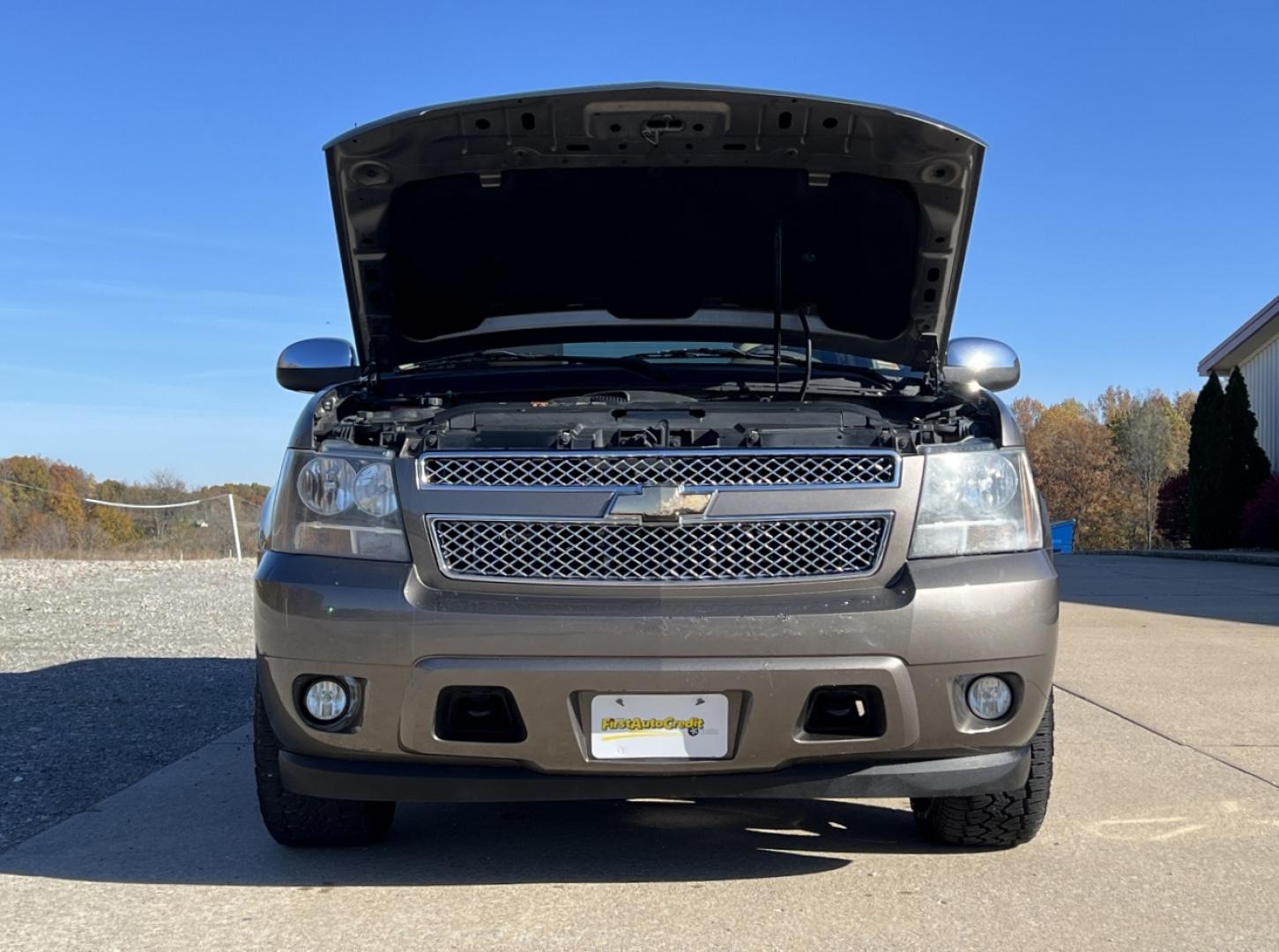 2011 TAN /Tan Leather Chevrolet Avalanche LTZ 4WD (3GNTKGE32BG) with an 5.3L V8 engine, Automatic transmission, located at 2990 Old Orchard Rd., Jackson, MO, 63755, 37.354214, -89.612106 - 2011 Chevrolet Avalanche LTZ 132xxx miles 4x4 5.3L V8 Automatic Leather Navigation Rear Entertainment Backup Camera Power/Heated/Cooled Seats Remote Start Cruise Power Windows/Locks/Mirrors We have financing available and we accept trades! Fill out a credit application on our website or - Photo#35