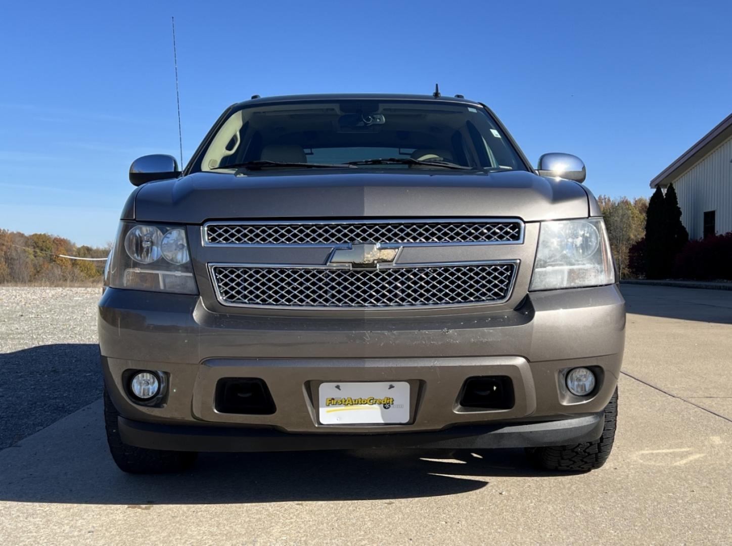 2011 TAN /Tan Leather Chevrolet Avalanche LTZ 4WD (3GNTKGE32BG) with an 5.3L V8 engine, Automatic transmission, located at 2990 Old Orchard Rd., Jackson, MO, 63755, 37.354214, -89.612106 - 2011 Chevrolet Avalanche LTZ 132xxx miles 4x4 5.3L V8 Automatic Leather Navigation Rear Entertainment Backup Camera Power/Heated/Cooled Seats Remote Start Cruise Power Windows/Locks/Mirrors We have financing available and we accept trades! Fill out a credit application on our website or - Photo#16