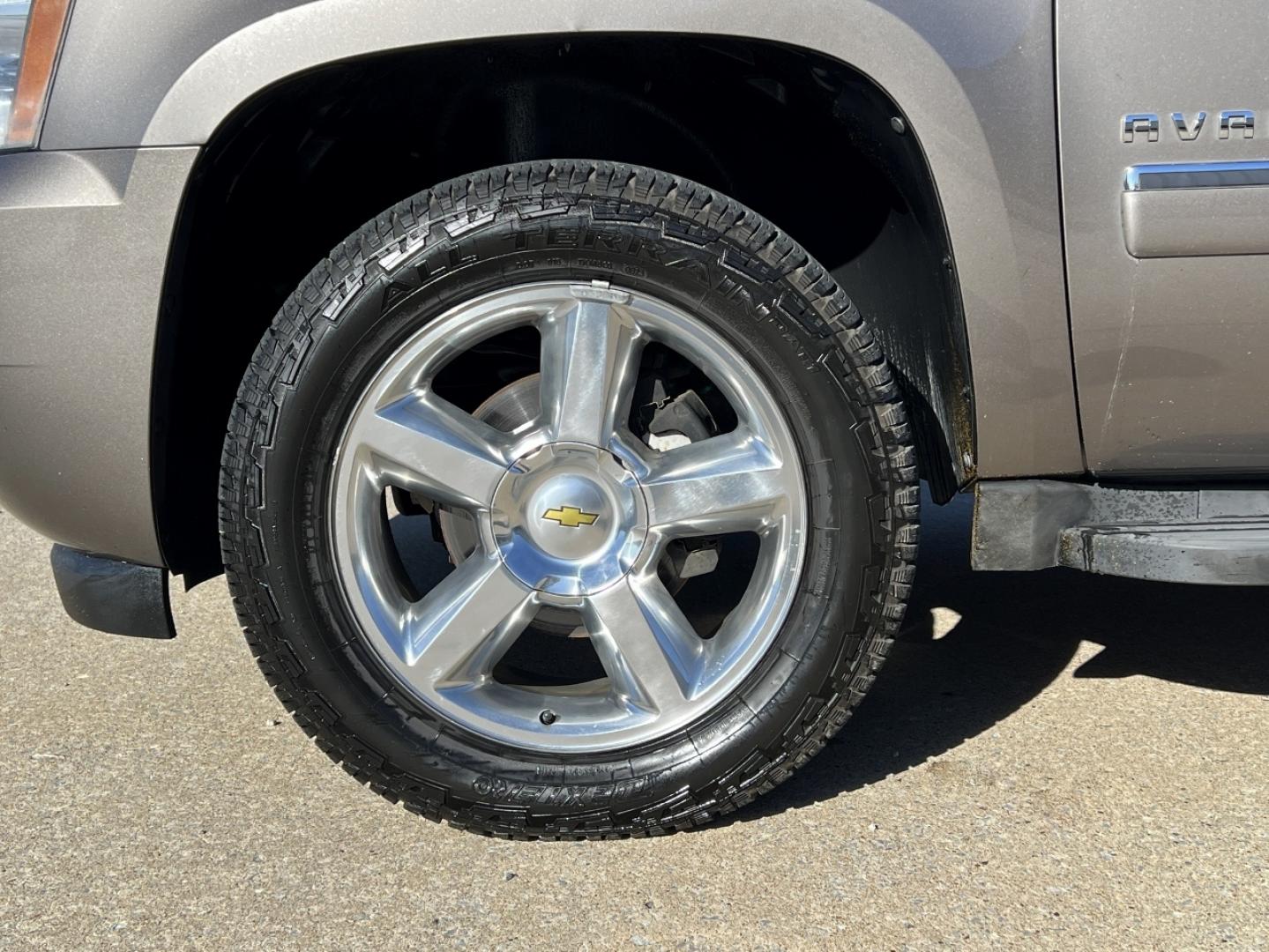 2011 TAN /Tan Leather Chevrolet Avalanche LTZ 4WD (3GNTKGE32BG) with an 5.3L V8 engine, Automatic transmission, located at 2990 Old Orchard Rd., Jackson, MO, 63755, 37.354214, -89.612106 - 2011 Chevrolet Avalanche LTZ 132xxx miles 4x4 5.3L V8 Automatic Leather Navigation Rear Entertainment Backup Camera Power/Heated/Cooled Seats Remote Start Cruise Power Windows/Locks/Mirrors We have financing available and we accept trades! Fill out a credit application on our website or - Photo#38