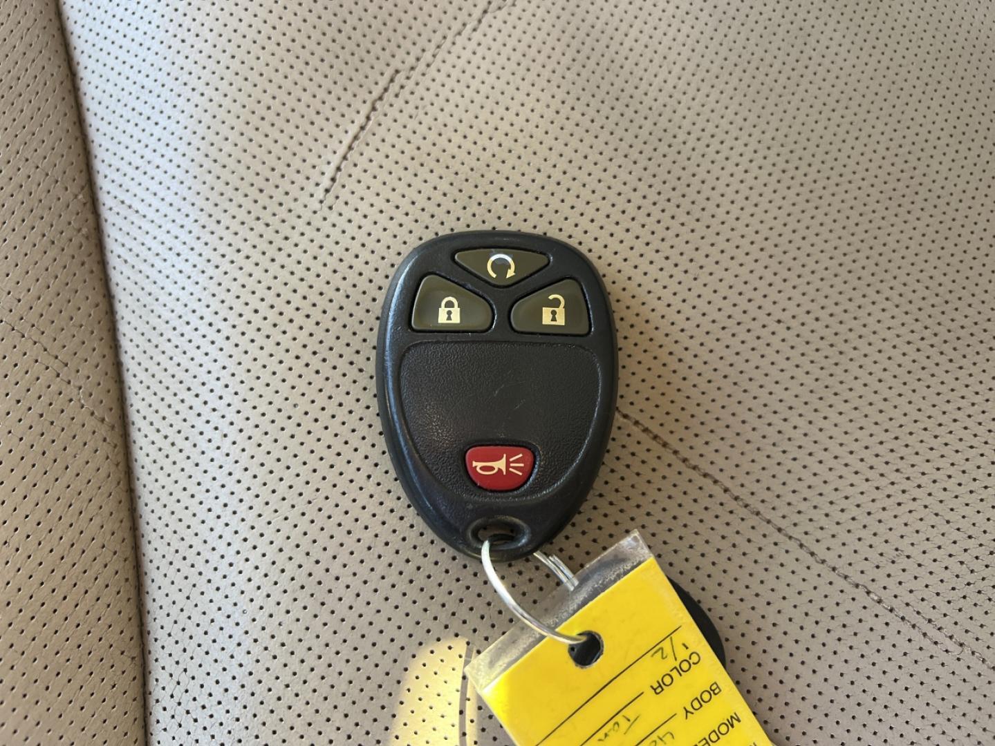 2011 TAN /Tan Leather Chevrolet Avalanche LTZ 4WD (3GNTKGE32BG) with an 5.3L V8 engine, Automatic transmission, located at 2990 Old Orchard Rd., Jackson, MO, 63755, 37.354214, -89.612106 - 2011 Chevrolet Avalanche LTZ 132xxx miles 4x4 5.3L V8 Automatic Leather Navigation Rear Entertainment Backup Camera Power/Heated/Cooled Seats Remote Start Cruise Power Windows/Locks/Mirrors We have financing available and we accept trades! Fill out a credit application on our website or - Photo#9