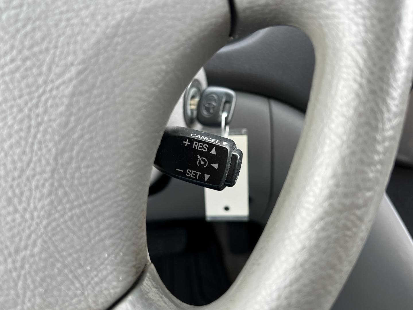 2009 WHITE /Gray Cloth Toyota Sienna CE FWD 7-Passenger (5TDZK23C79S) with an 3.5L V6 engine, Automatic transmission, located at 2990 Old Orchard Rd., Jackson, MO, 63755, 37.354214, -89.612106 - 2009 Toyota Sienna CE 193xxx miles Front Wheel Drive 3.5L V6 Automatic 3rd Row Cruise Power Windows/Locks/Mirrors We have financing available and we accept trades! Fill out a credit application on our website or come by today! If you have any questions, give us a call at (573) 204-7777 or v - Photo#19