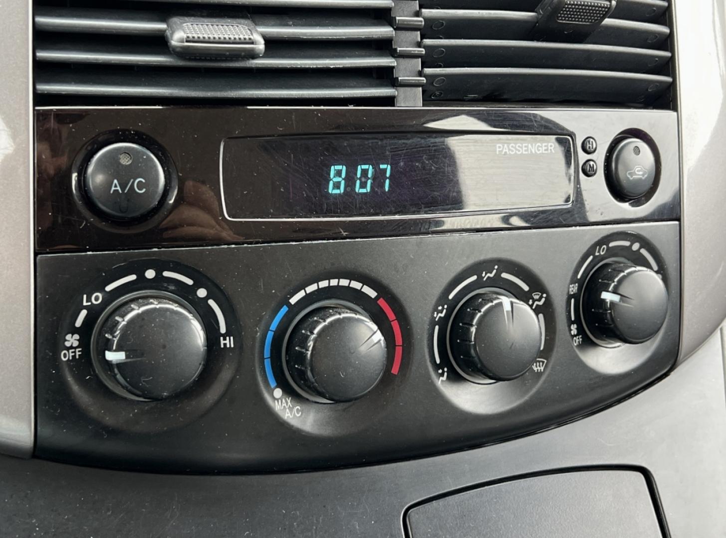 2009 WHITE /Gray Cloth Toyota Sienna CE FWD 7-Passenger (5TDZK23C79S) with an 3.5L V6 engine, Automatic transmission, located at 2990 Old Orchard Rd., Jackson, MO, 63755, 37.354214, -89.612106 - 2009 Toyota Sienna CE 193xxx miles Front Wheel Drive 3.5L V6 Automatic 3rd Row Cruise Power Windows/Locks/Mirrors We have financing available and we accept trades! Fill out a credit application on our website or come by today! If you have any questions, give us a call at (573) 204-7777 or v - Photo#22