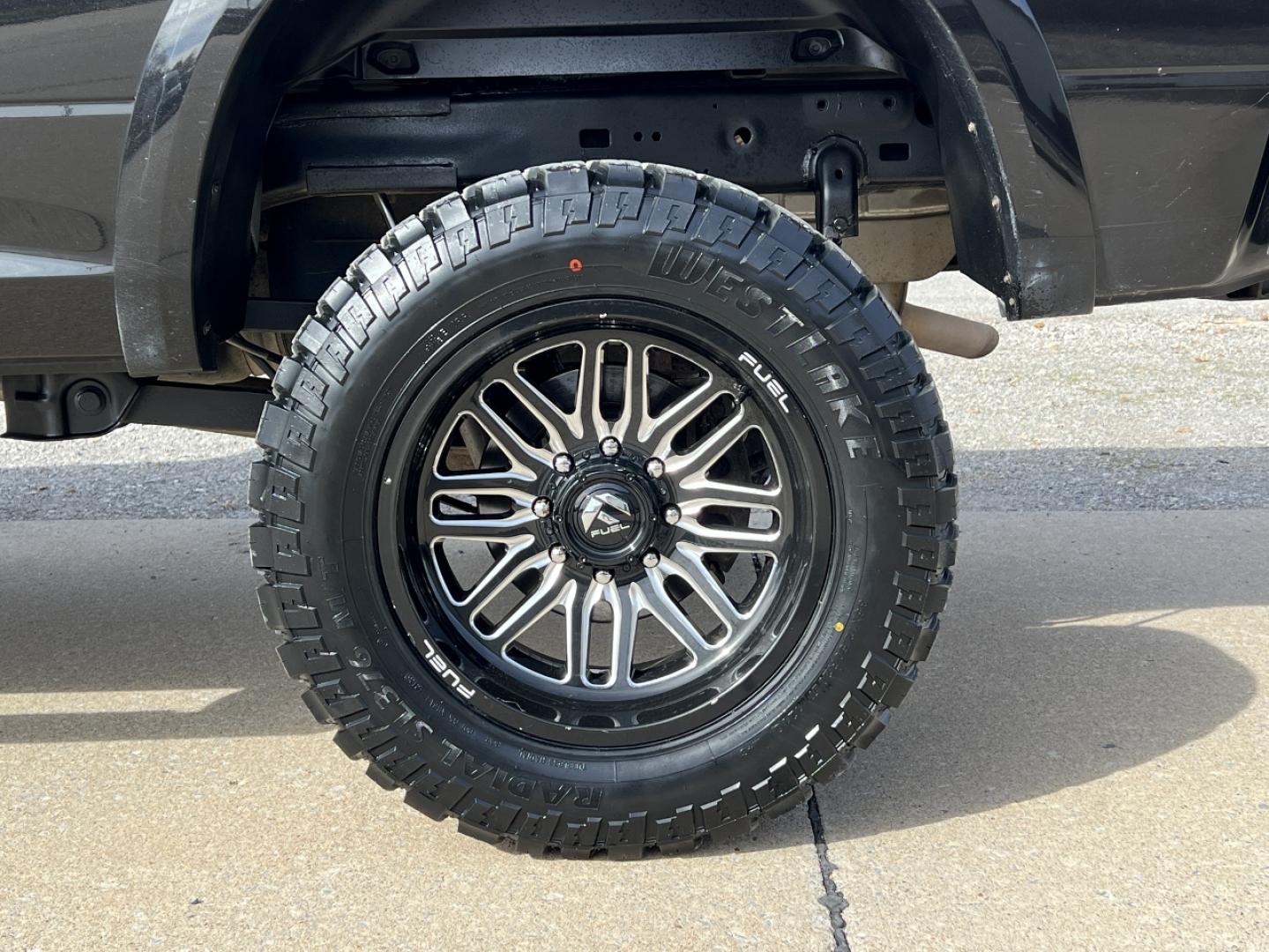 2016 BLACK /Black Leather RAM 2500 Laramie Crew Cab SWB 4WD (3C6UR5FJ5GG) with an 6.4L V8 engine, Automatic transmission, located at 2990 Old Orchard Rd., Jackson, MO, 63755, 37.354214, -89.612106 - 2016 Ram 2500HD Laramie 114xxx miles 4x4 6.4L V8 Automatic Leather Navigation Power/Heated/Cooled Seats Heated Rear Seats Heated Steering Wheel Backup Camera Bluetooth Remote Start Cruise Power Windows/Locks/Mirrors We have financing available and we accept trades! Fill out a credit a - Photo#41